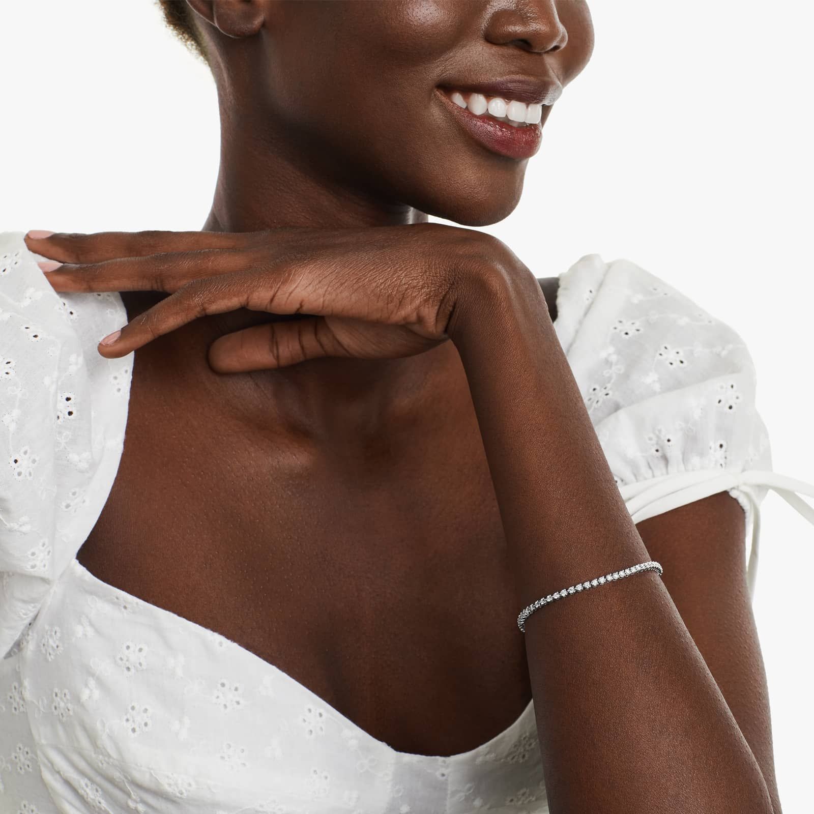 Round Lab grown Diamond Three Prong Tennis Bracelet, EF Color, VS Clarity, IGI Certified