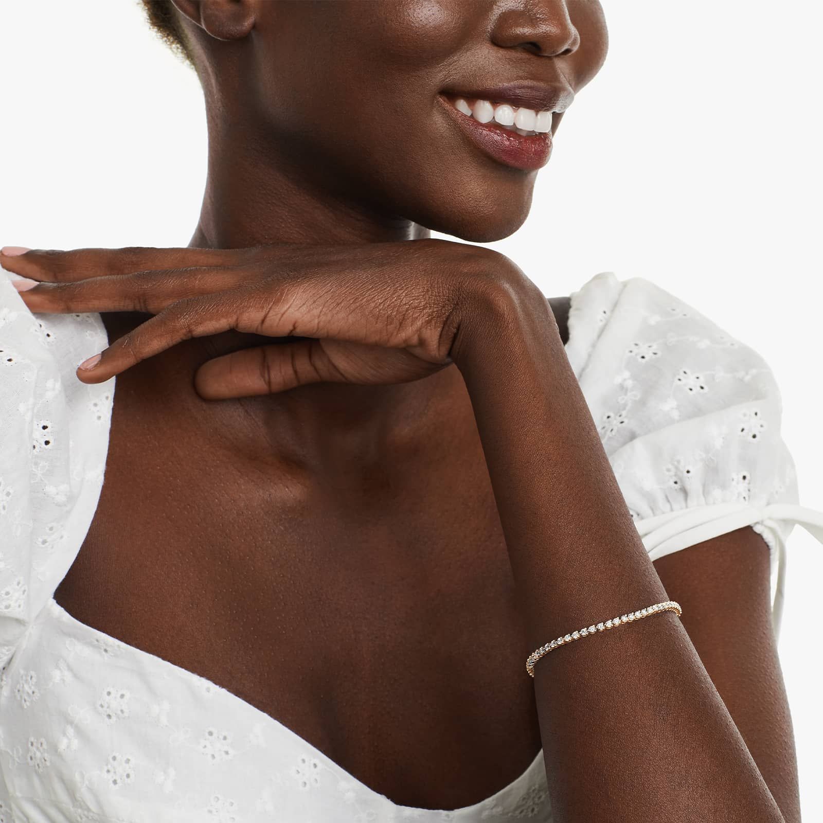 Round Lab Grown Diamond Three Prong Tennis Bracelet, EF Color, VS Clarity, IGI Certified