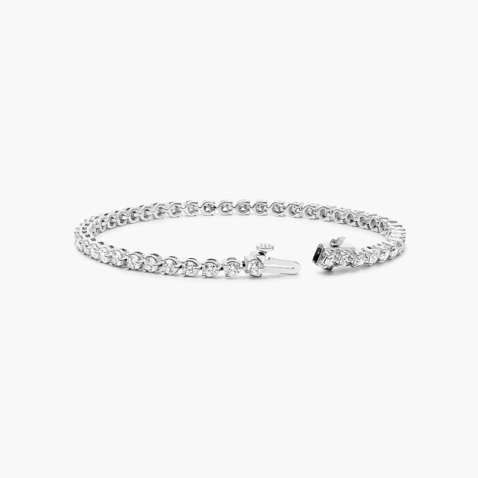 Round Lab grown Diamond Three Prong Tennis Bracelet, EF Color, VS Clarity, IGI Certified