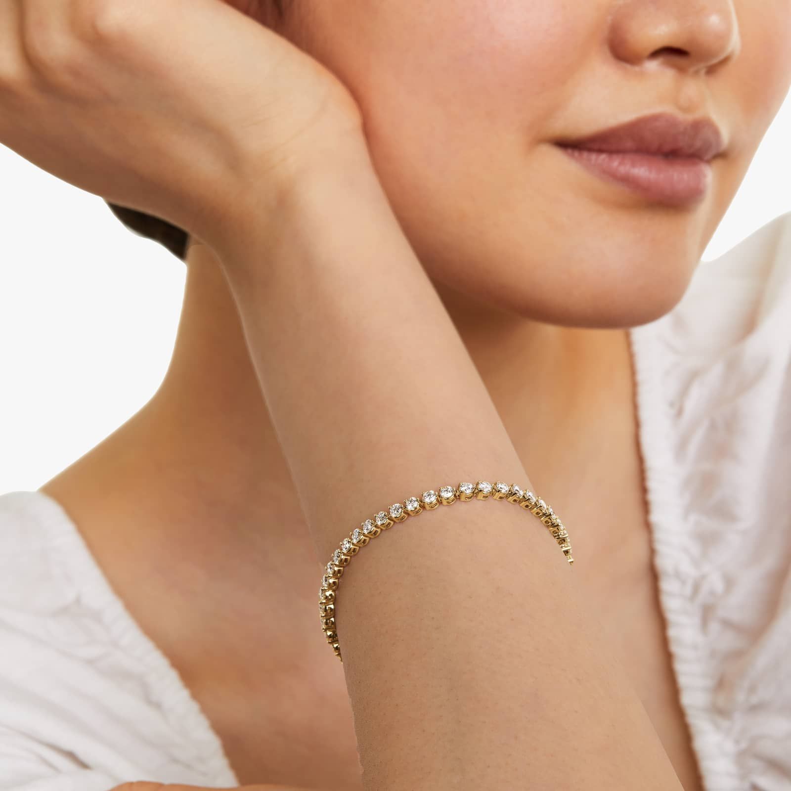 Round Lab grown Diamond Three Prong Tennis Bracelet, EF Color, VS Clarity, IGI Certified