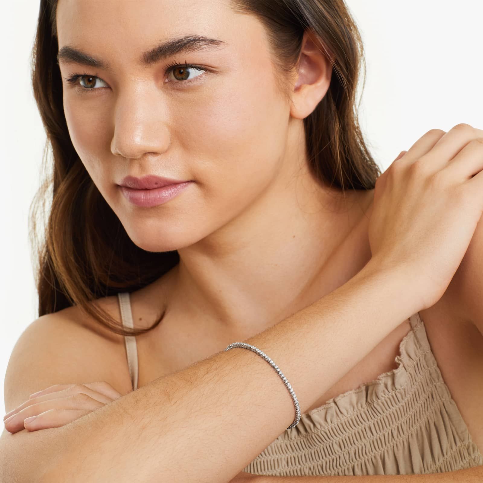 Round Lab Grown Diamond Two Prong Tennis Bracelet, EF Color, VS Clarity, IGI Certificate