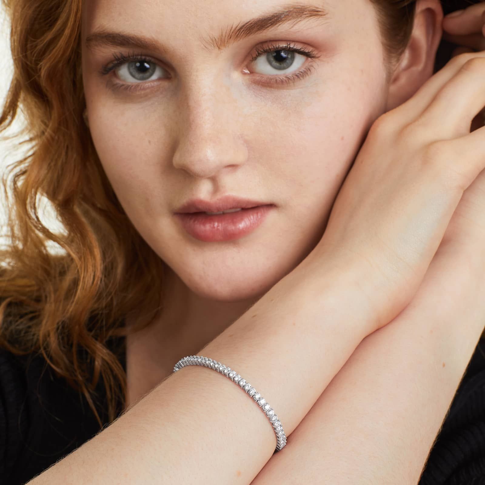 Round Lab Grown Diamond Two Prong Tennis Bracelet, EF Color, VS Clarity, IGI Certificate