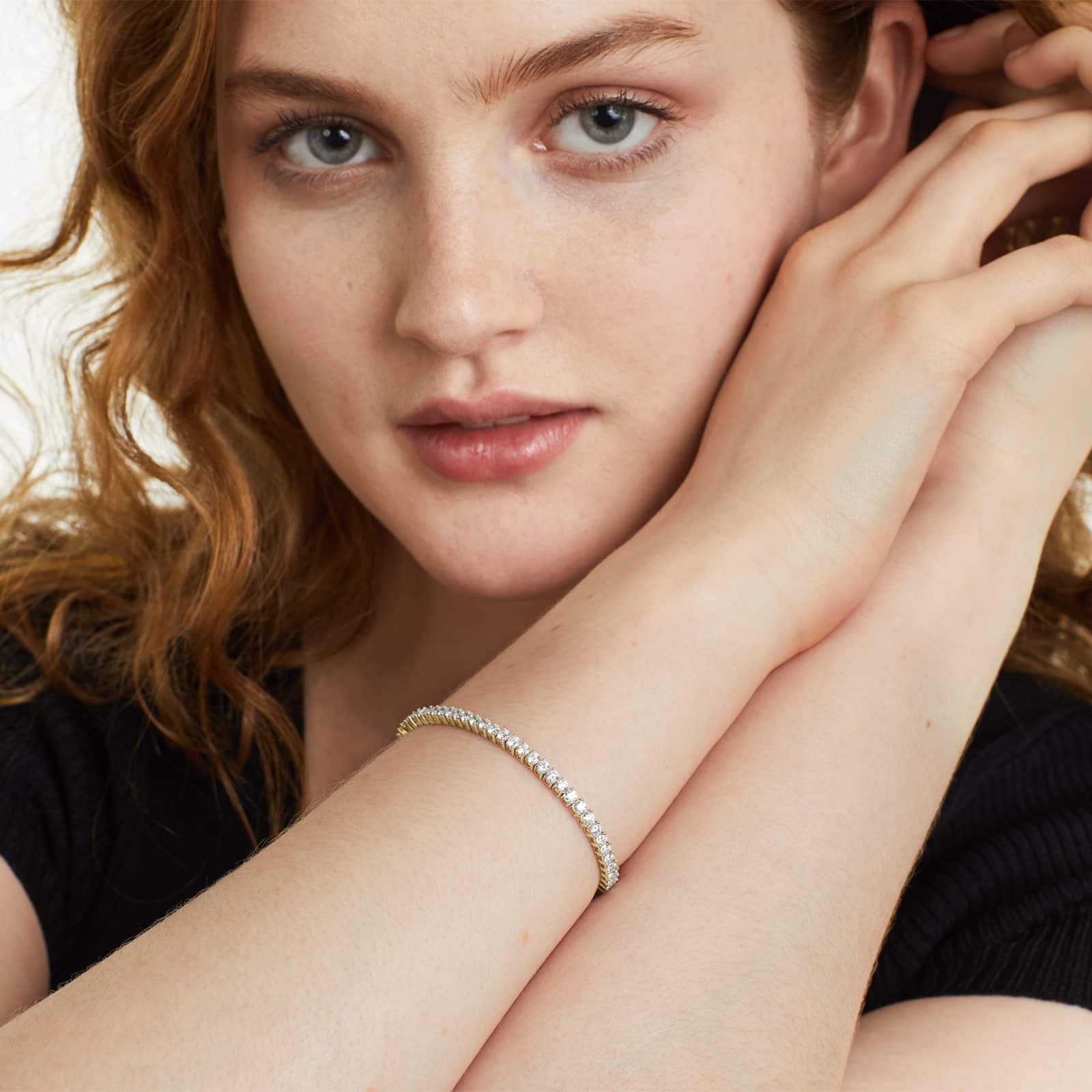 Round Lab Grown Diamond Two Prong Tennis Bracelet, EF Color, VS Clarity, IGI Certificate