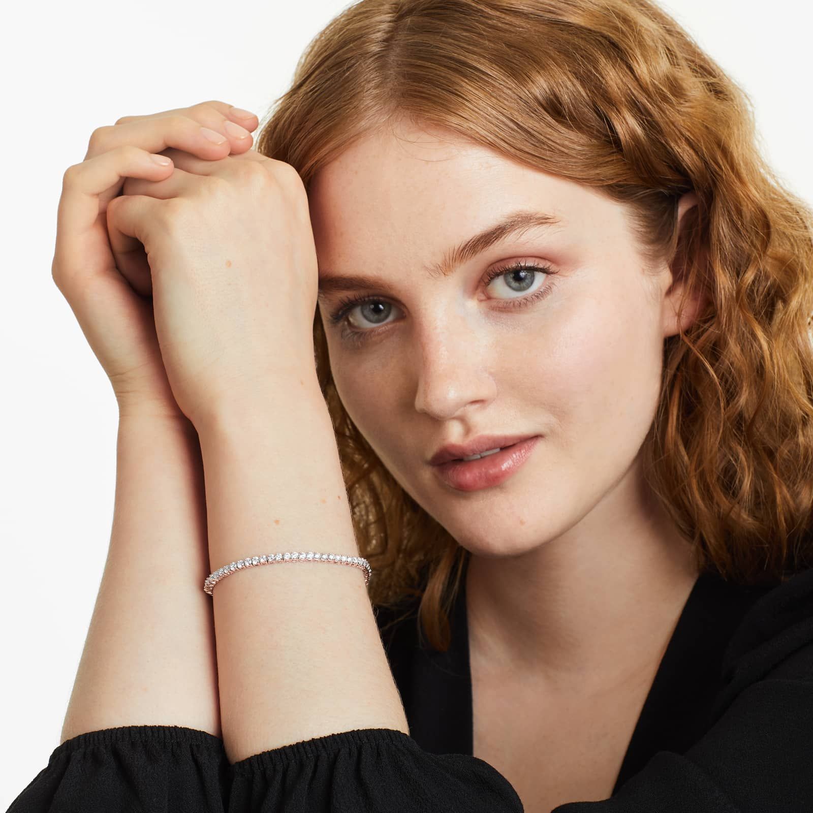 Round Lab Grown Diamond Two Prong Tennis Bracelet, EF Color, VS Clarity, IGI Certificate