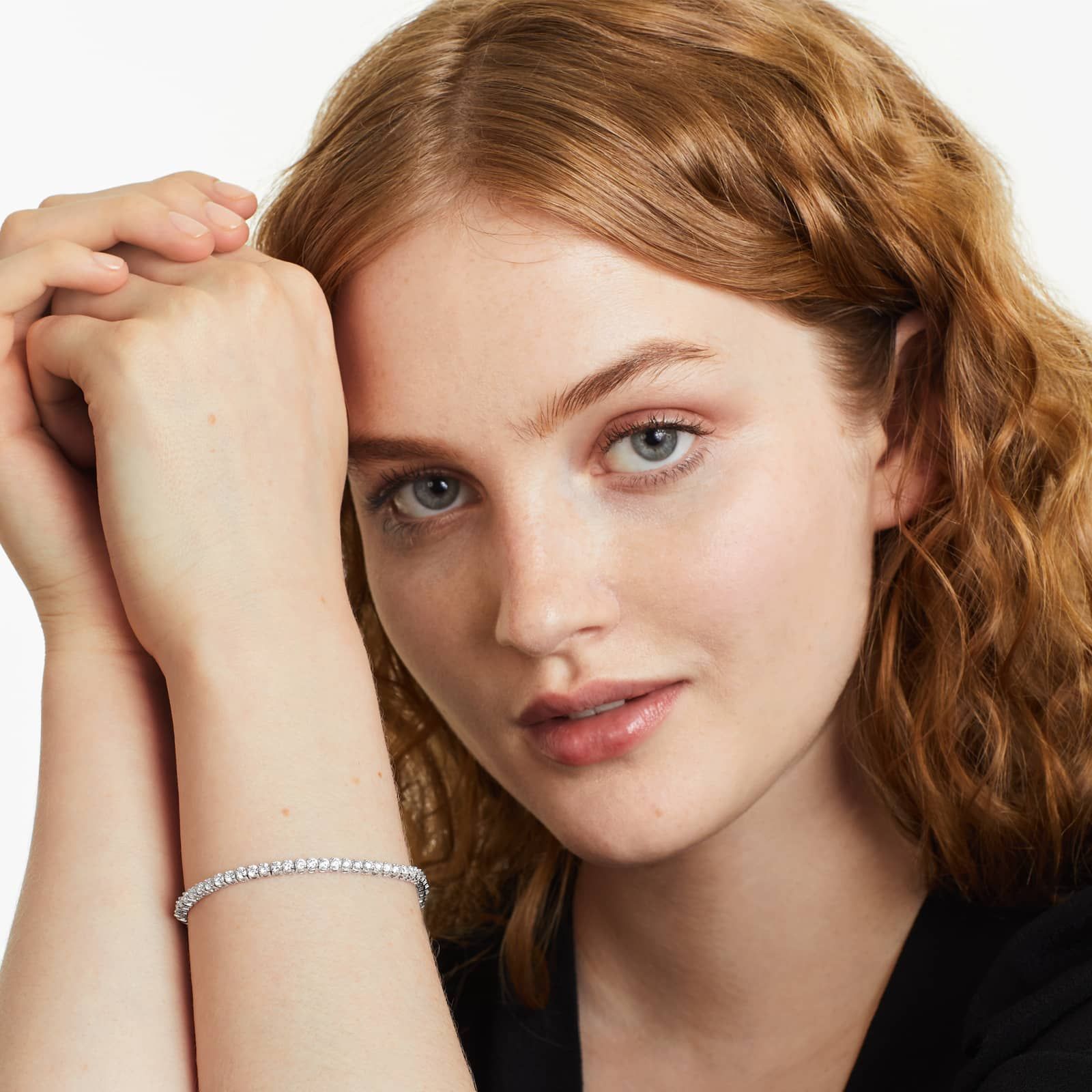 Round Lab Grown Diamond Two Prong Tennis Bracelet, EF Color, VS Clarity, IGI Certificate