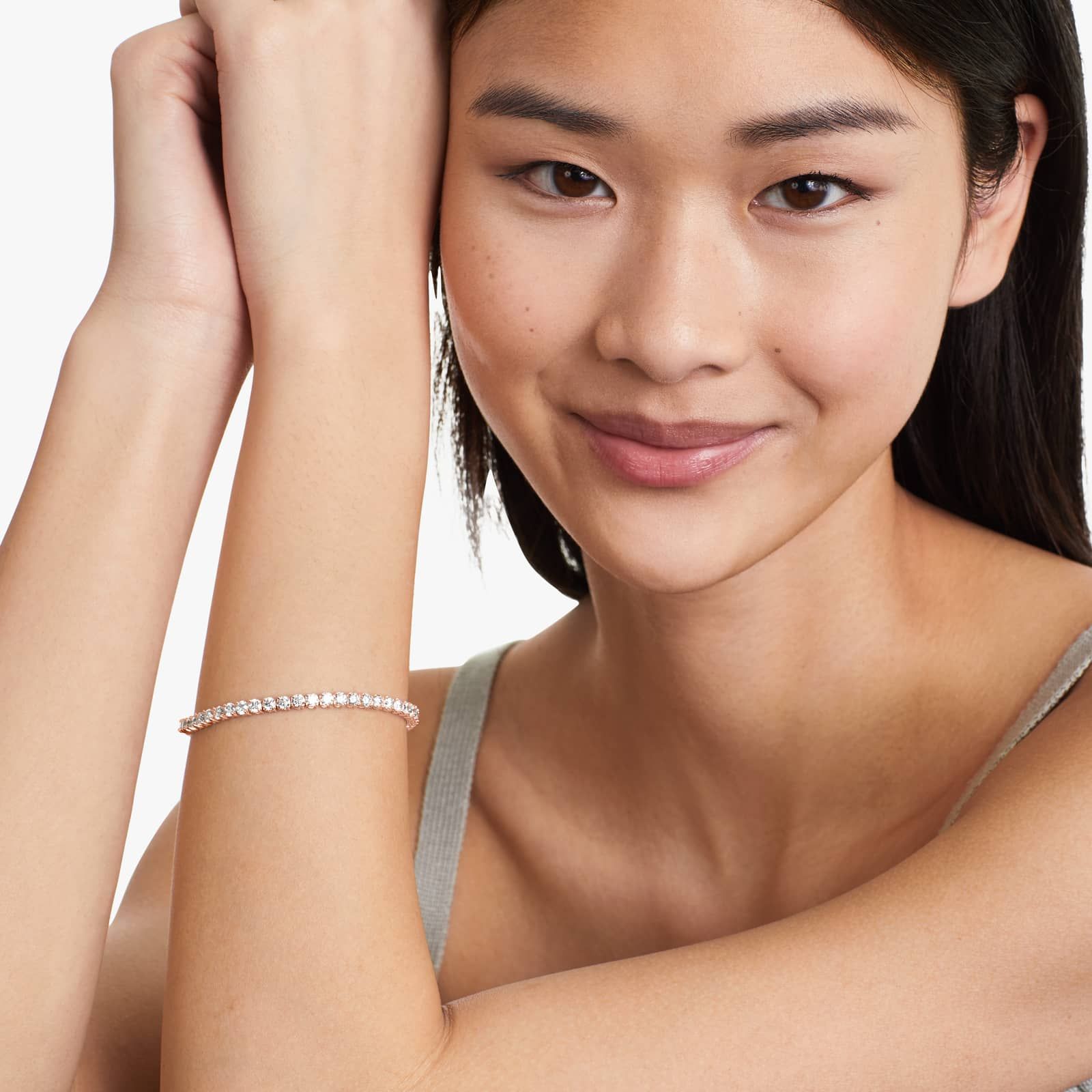 Round Lab Grown Diamond Two Prong Tennis Bracelet, EF Color, VS Clarity, IGI Certificate