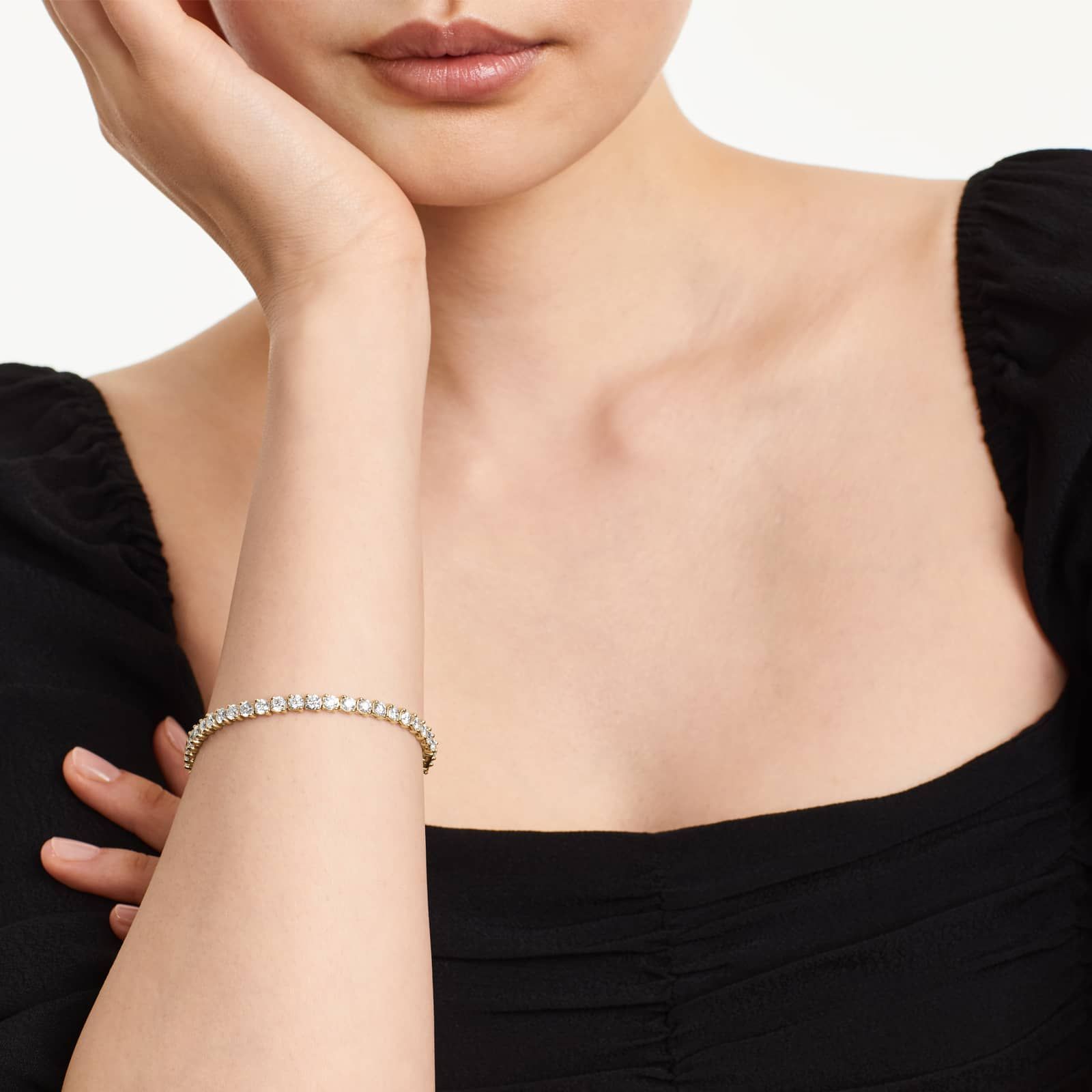 Round Lab Grown Diamond Two Prong Tennis Bracelet, EF Color, VS Clarity, IGI Certificate