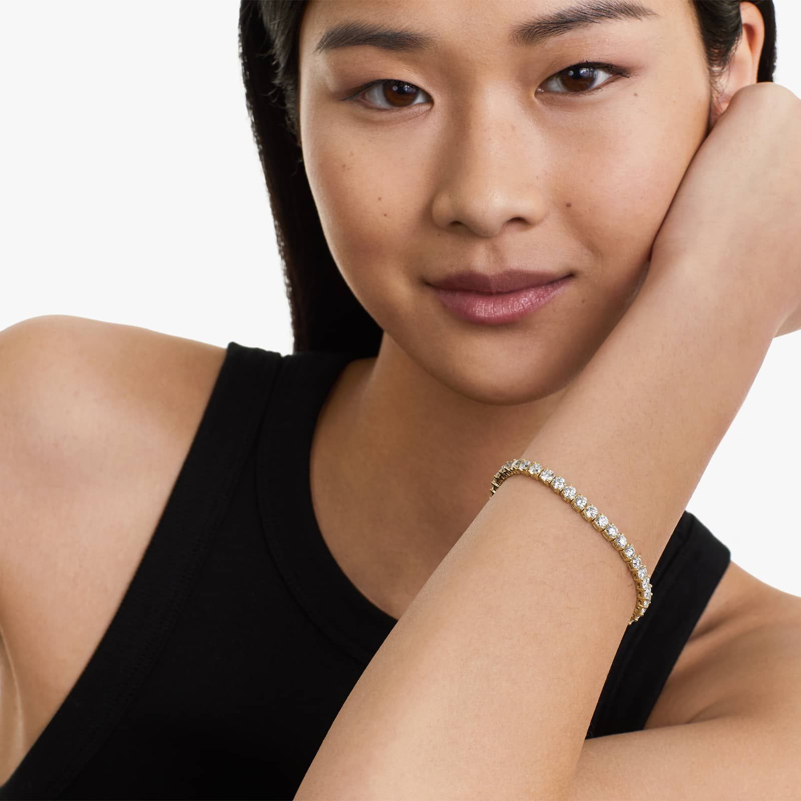 Round Lab Grown Diamond Two Prong Tennis Bracelet, EF Color, VS Clarity, IGI Certificate