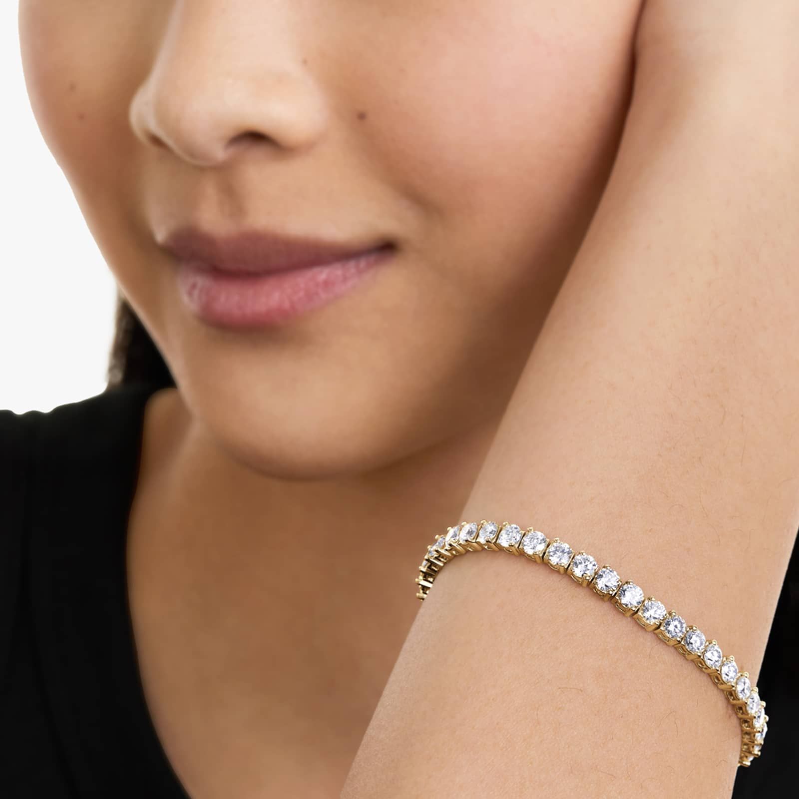 Round Lab Grown Diamond Two Prong Tennis Bracelet, EF Color, VS Clarity, IGI Certificate