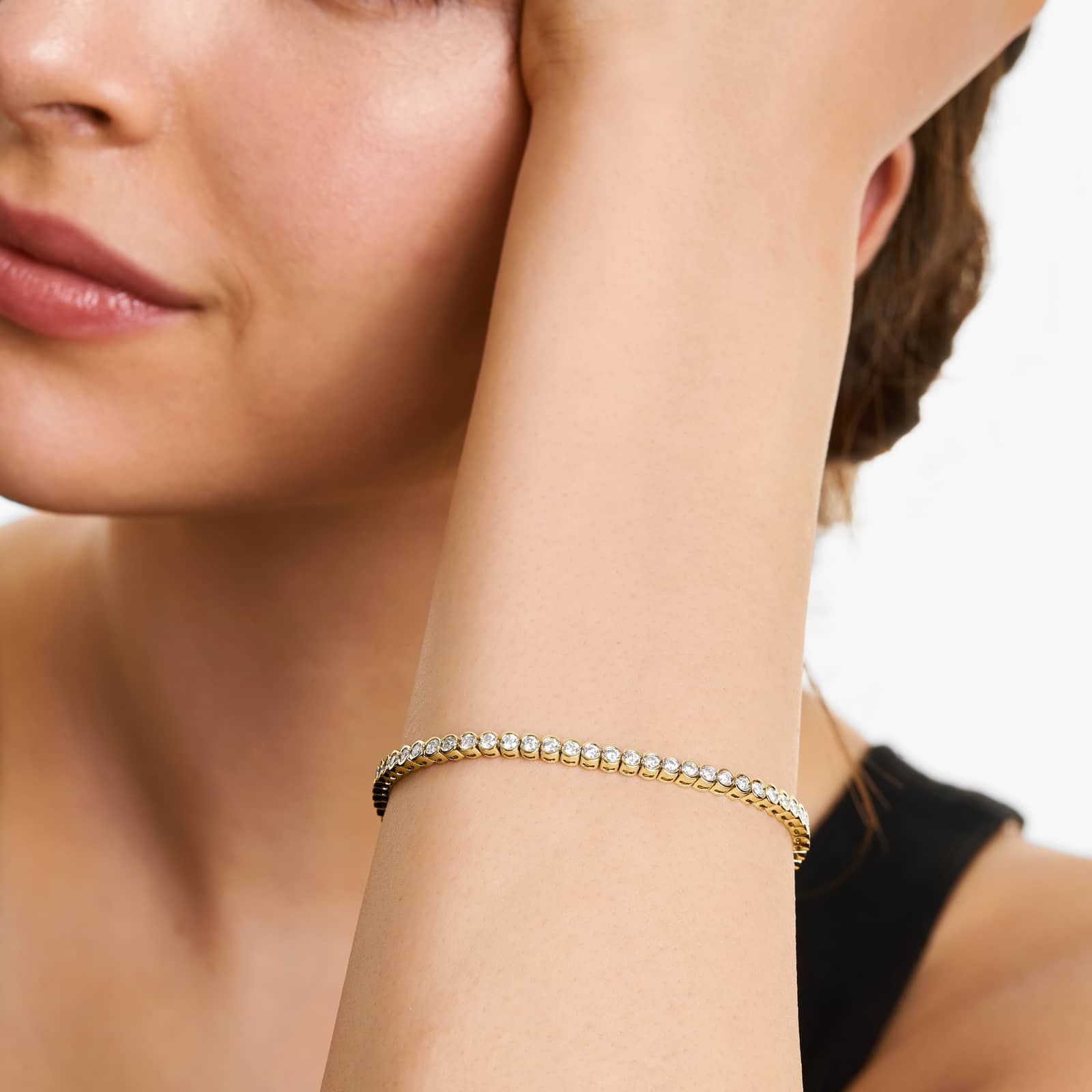 Round Lab Grown Diamond Bezel Tennis Bracelet, EF Color, VS Clarity, IGI Certified