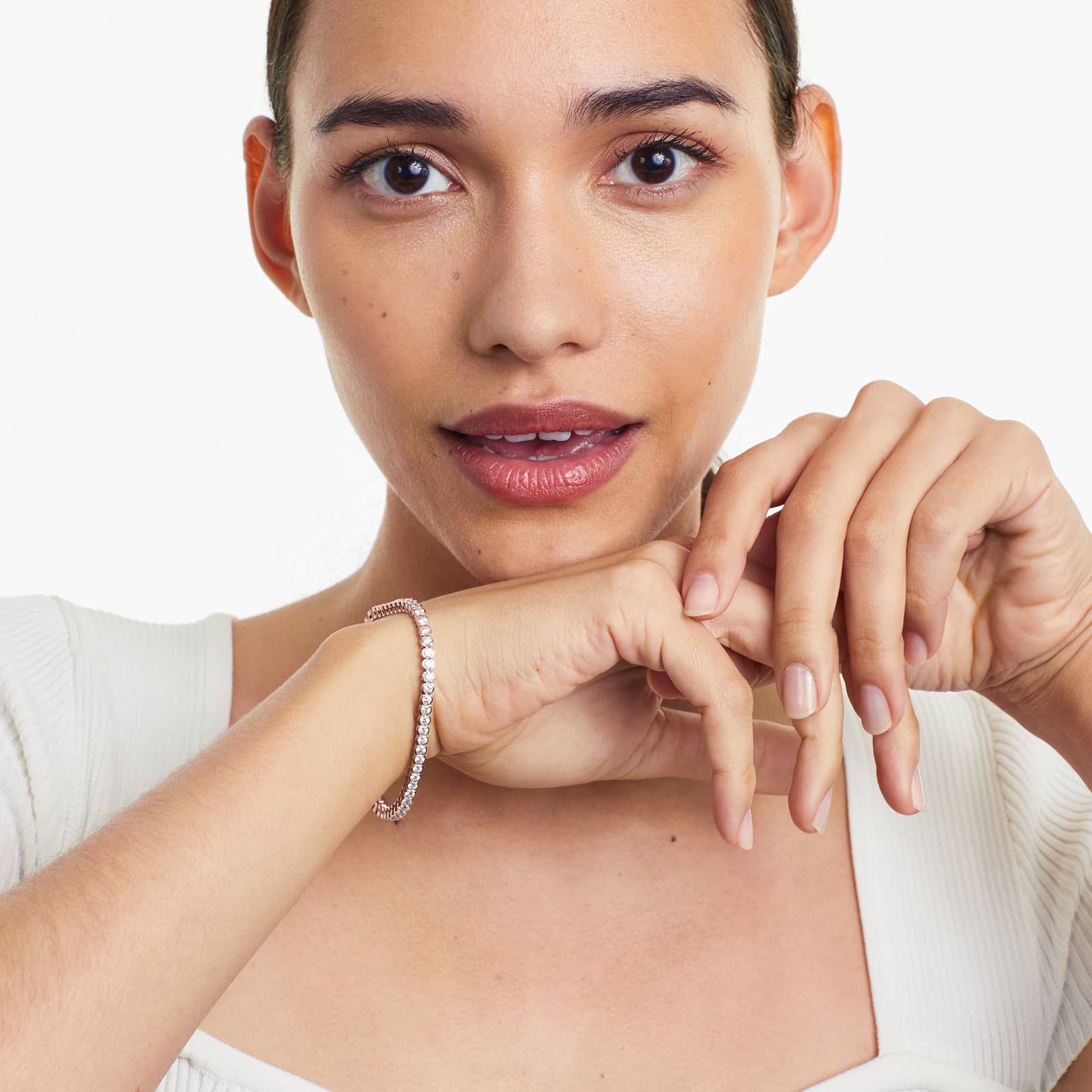 Round Lab Grown Diamond Bezel Tennis Bracelet, EF Color, VS Clarity, IGI Certified