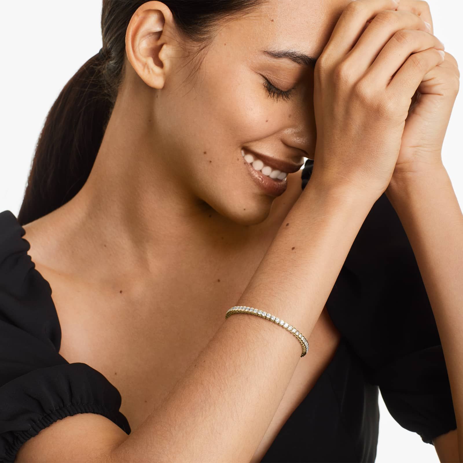 Round Lab Grown Diamond Bezel Tennis Bracelet, EF Color, VS Clarity, IGI Certified