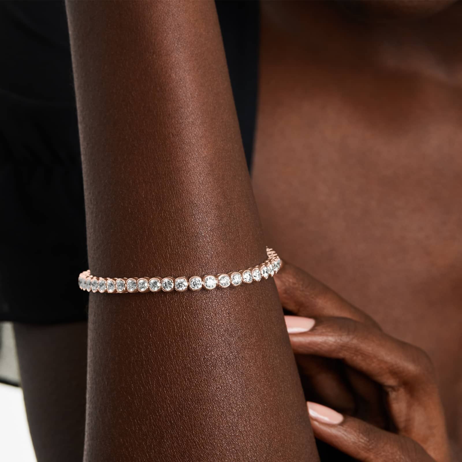 Round Lab Grown Diamond Bezel Tennis Bracelet, EF Color, VS Clarity, IGI Certified