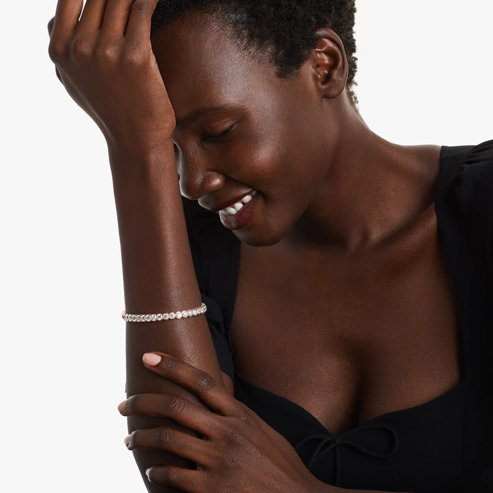 Round Lab Grown Diamond Bezel Tennis Bracelet, EF Color, VS Clarity, IGI Certified