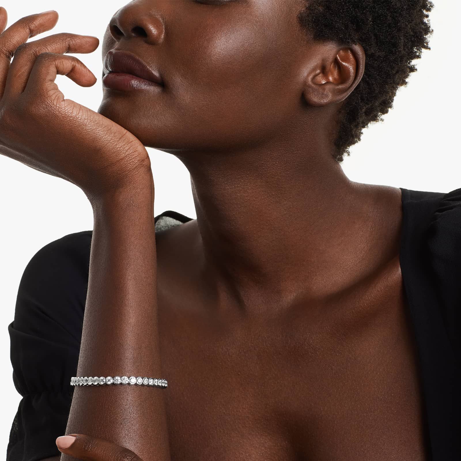 Round Lab Grown Diamond Bezel Tennis Bracelet, EF Color, VS Clarity, IGI Certified