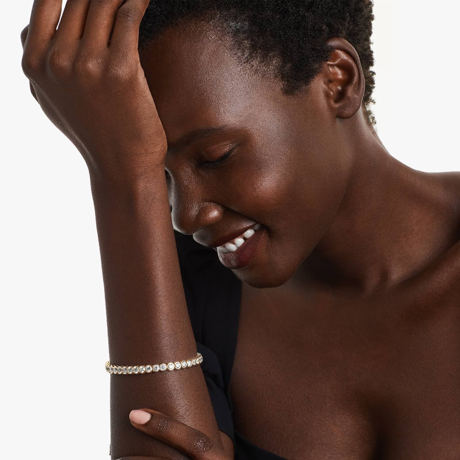 Round Lab Grown Diamond Bezel Tennis Bracelet, EF Color, VS Clarity, IGI Certified