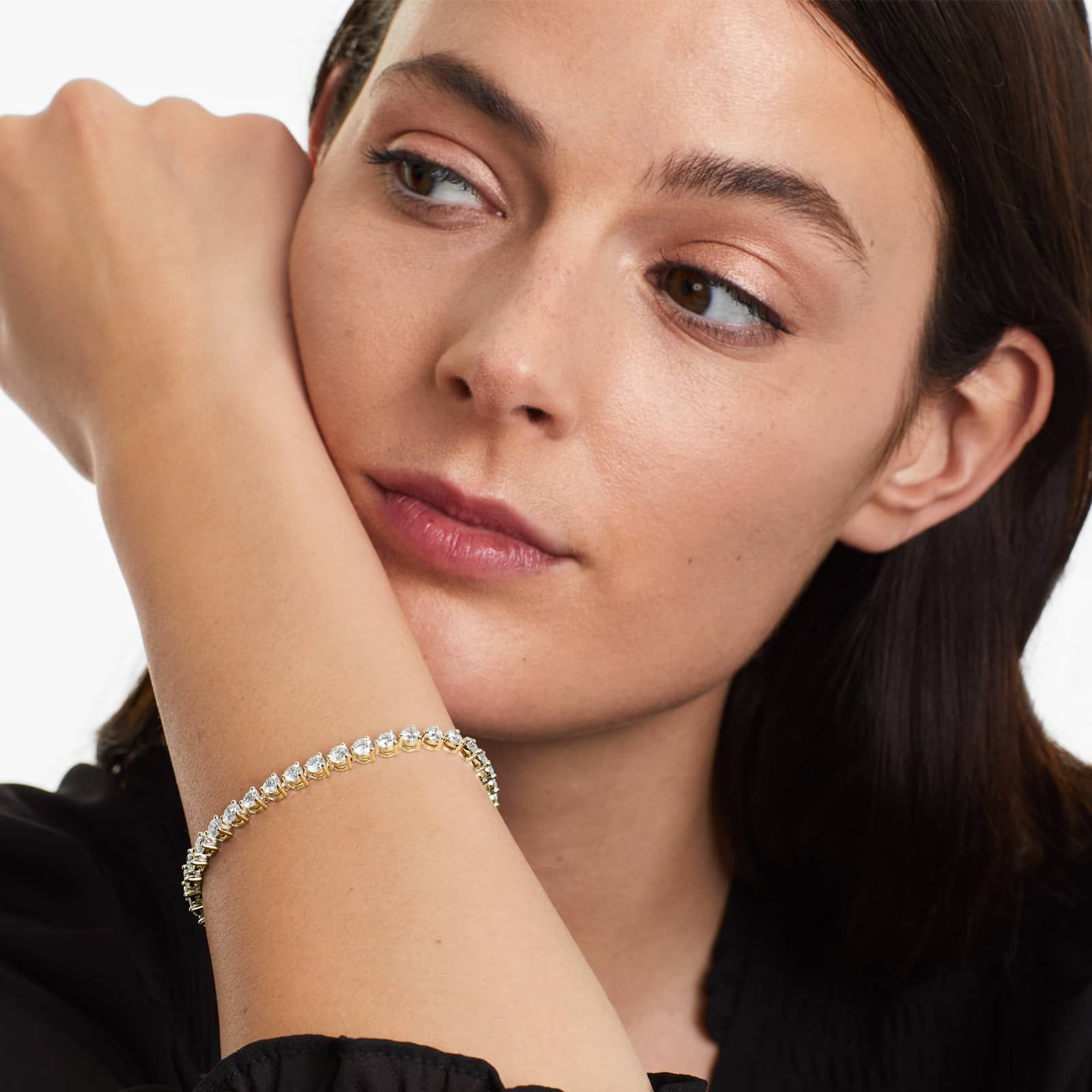 Round Lab Grown Diamond Three Prong Flower Clasp Tennis Bracelet,EF Color, VS Clarity, IGI Certificate