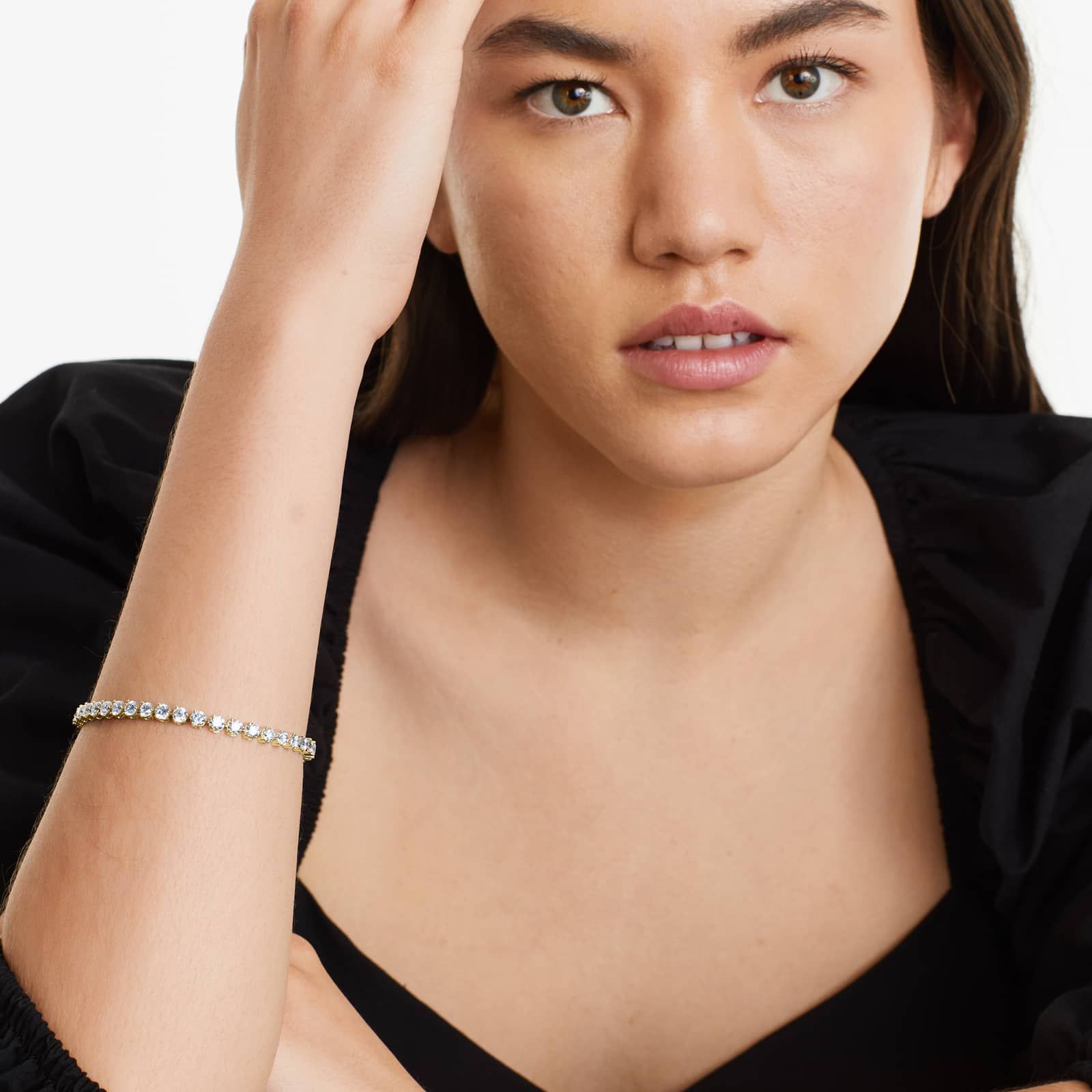 Round Lab Grown Diamond Three Prong Flower Clasp Tennis Bracelet,EF Color, VS Clarity, IGI Certificate