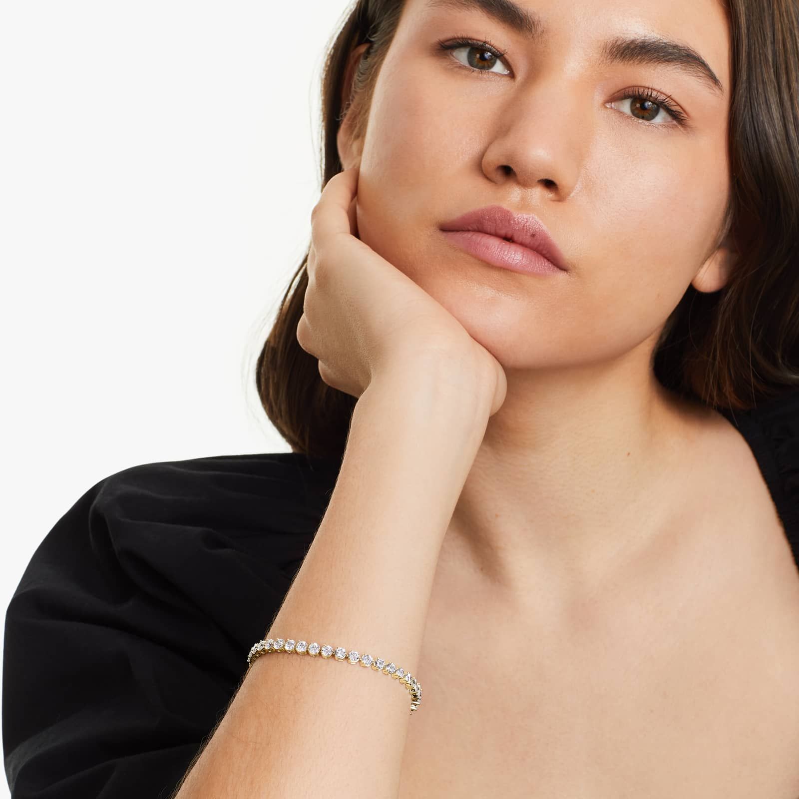 Round Lab Grown Diamond Three Prong Flower Clasp Tennis Bracelet,EF Color, VS Clarity, IGI Certificate