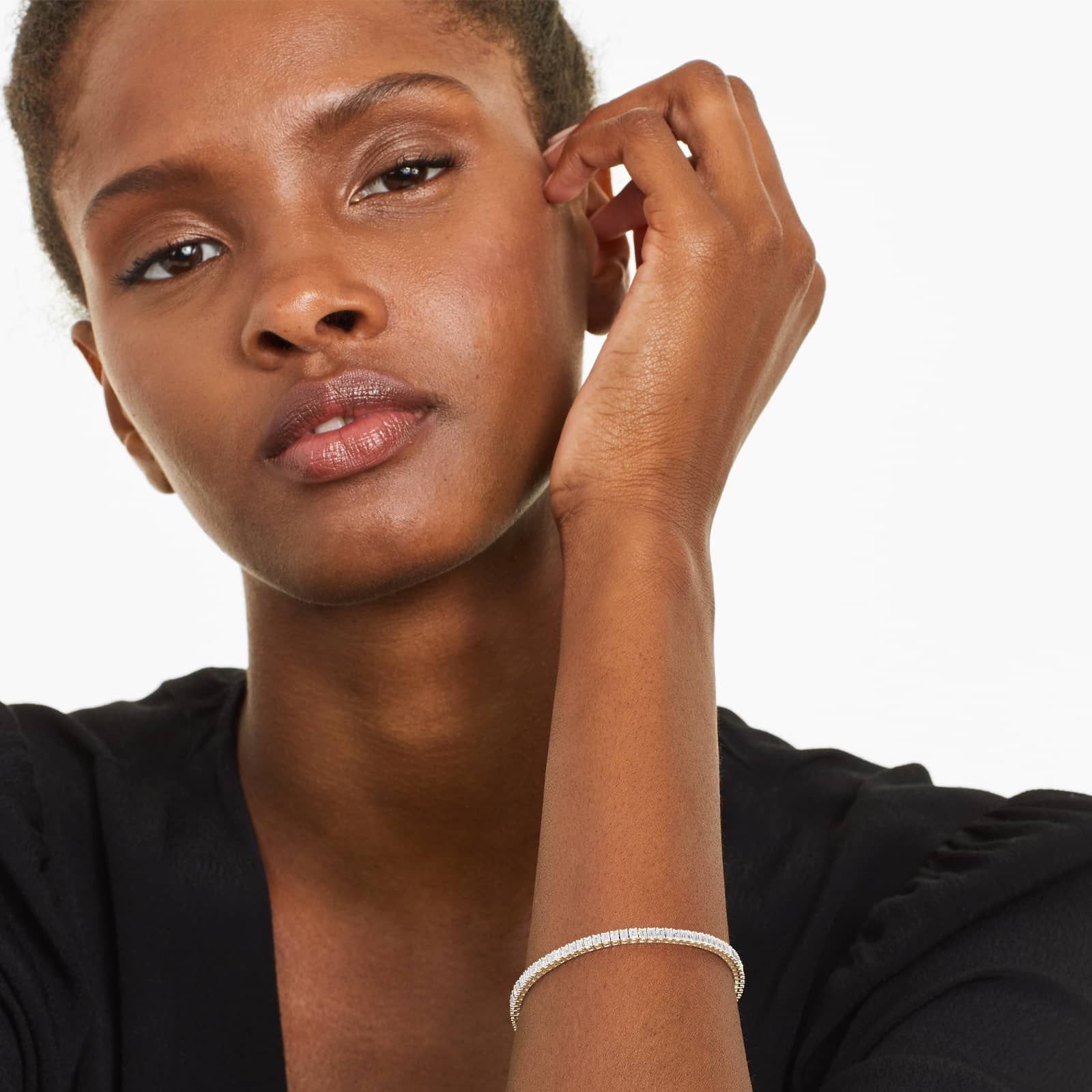 Emerald Lab Grown Diamond Tennis Bracelet, EF Color, VS Clarity, IGI certified