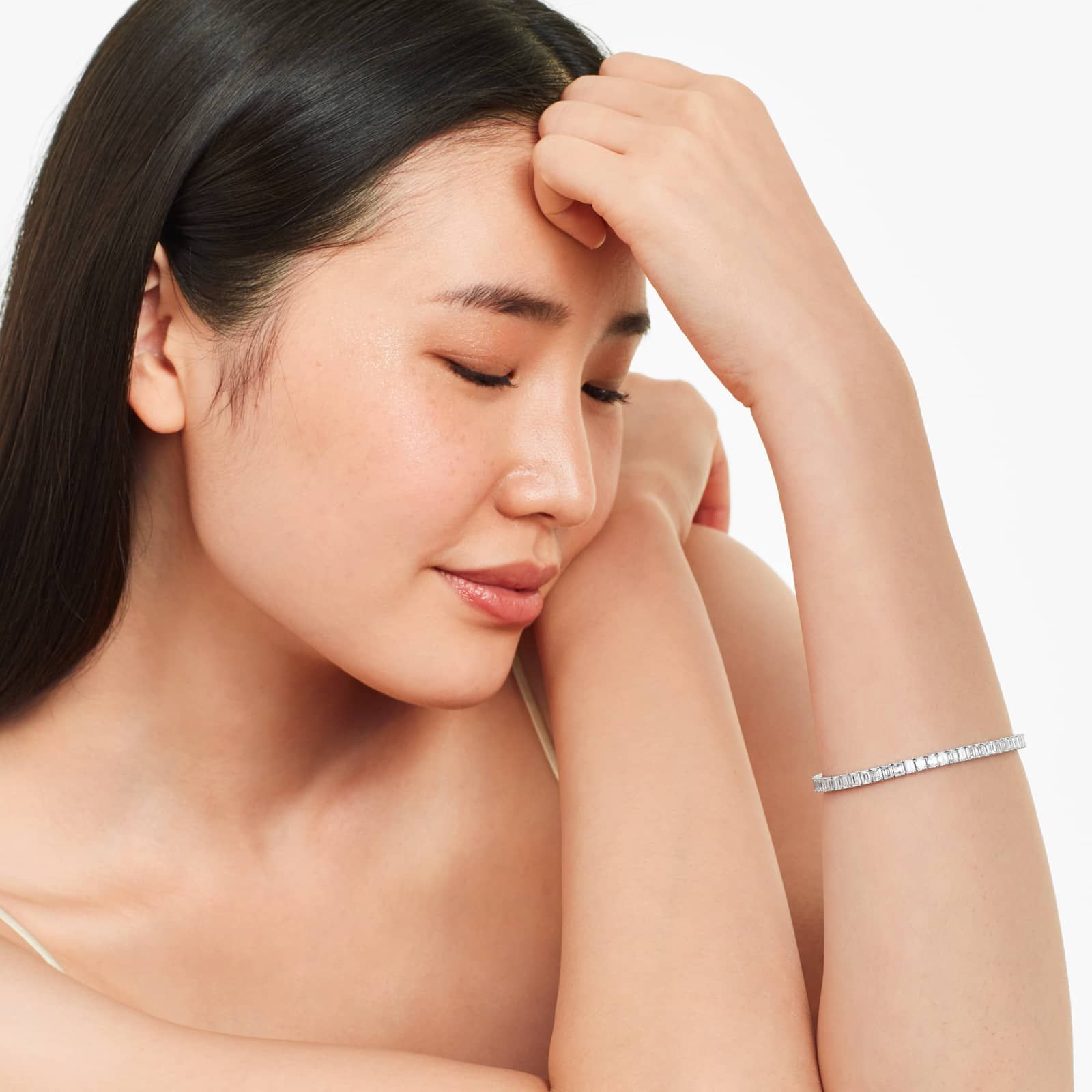 Emerald Lab Grown Diamond Tennis Bracelet, EF Color, VS Clarity, IGI Certified