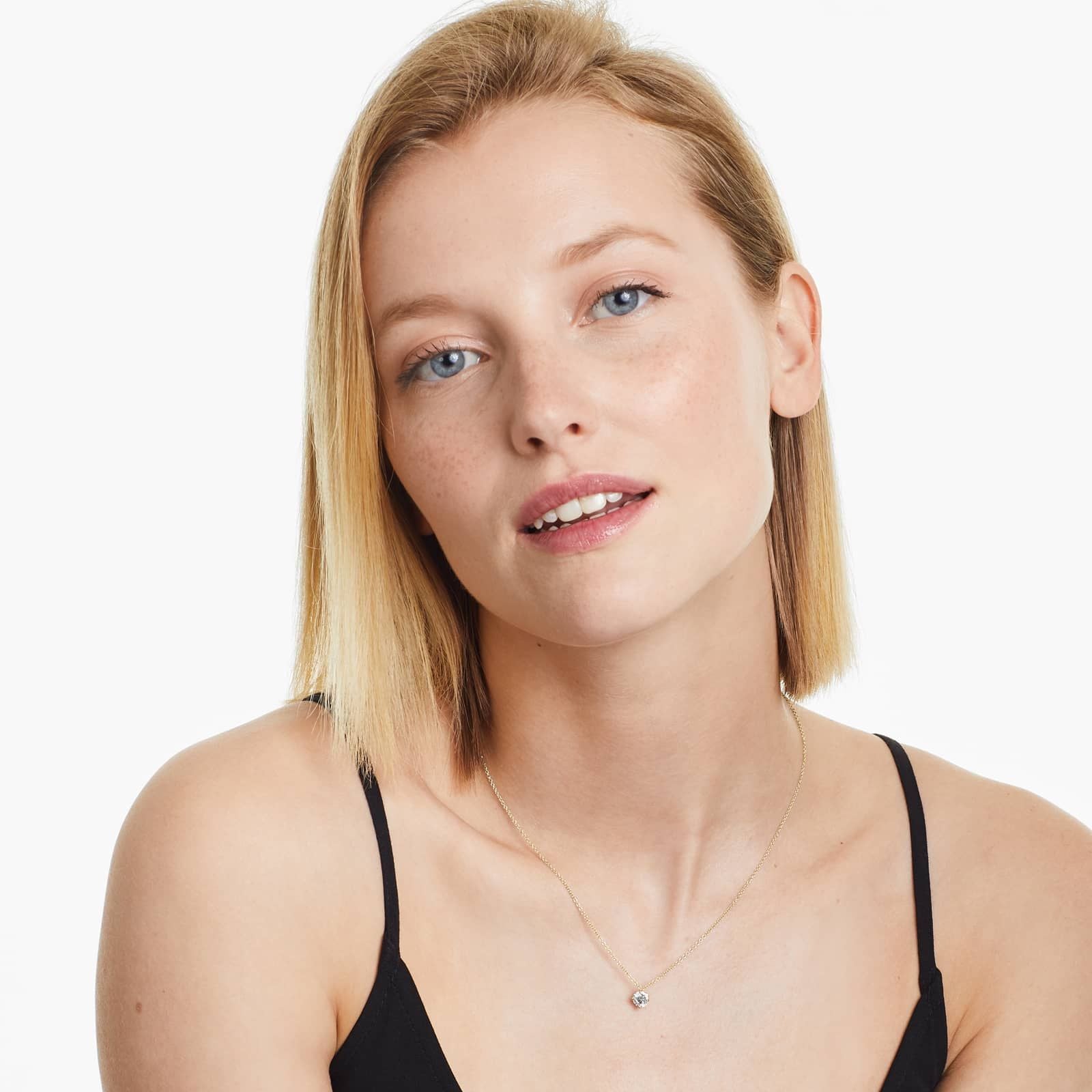 Round Lab Grown Diamond Kite Set Solitaire Diamond Pendant With Chain, EF Color, VS Clarity, IGI Certified