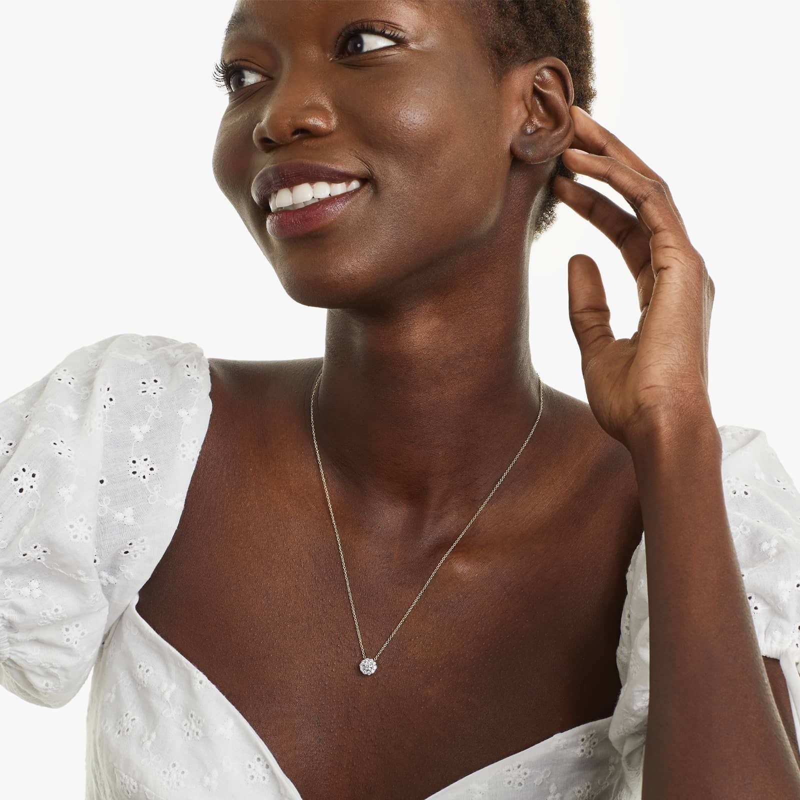 Round Lab Grown Diamond Halo Setting Pendant With Chain, EF Color, VS Clarity. IGI Certified