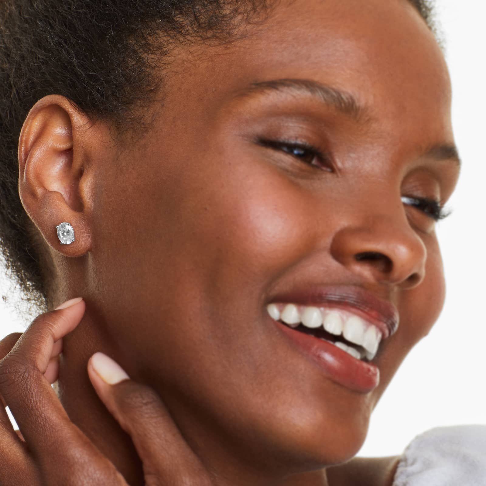 Unii Jewels Solitaire Stud