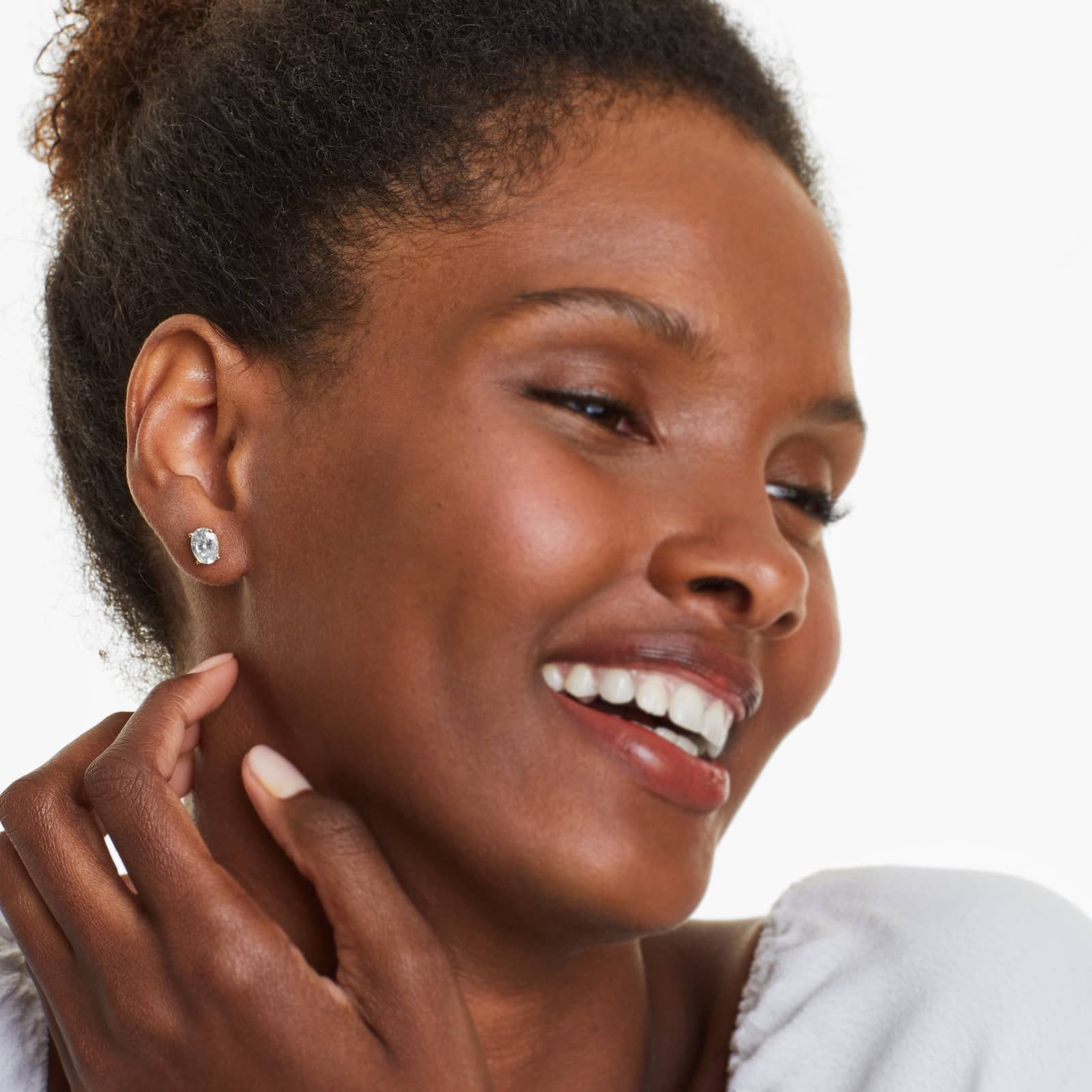 Unii Jewels Solitaire Stud