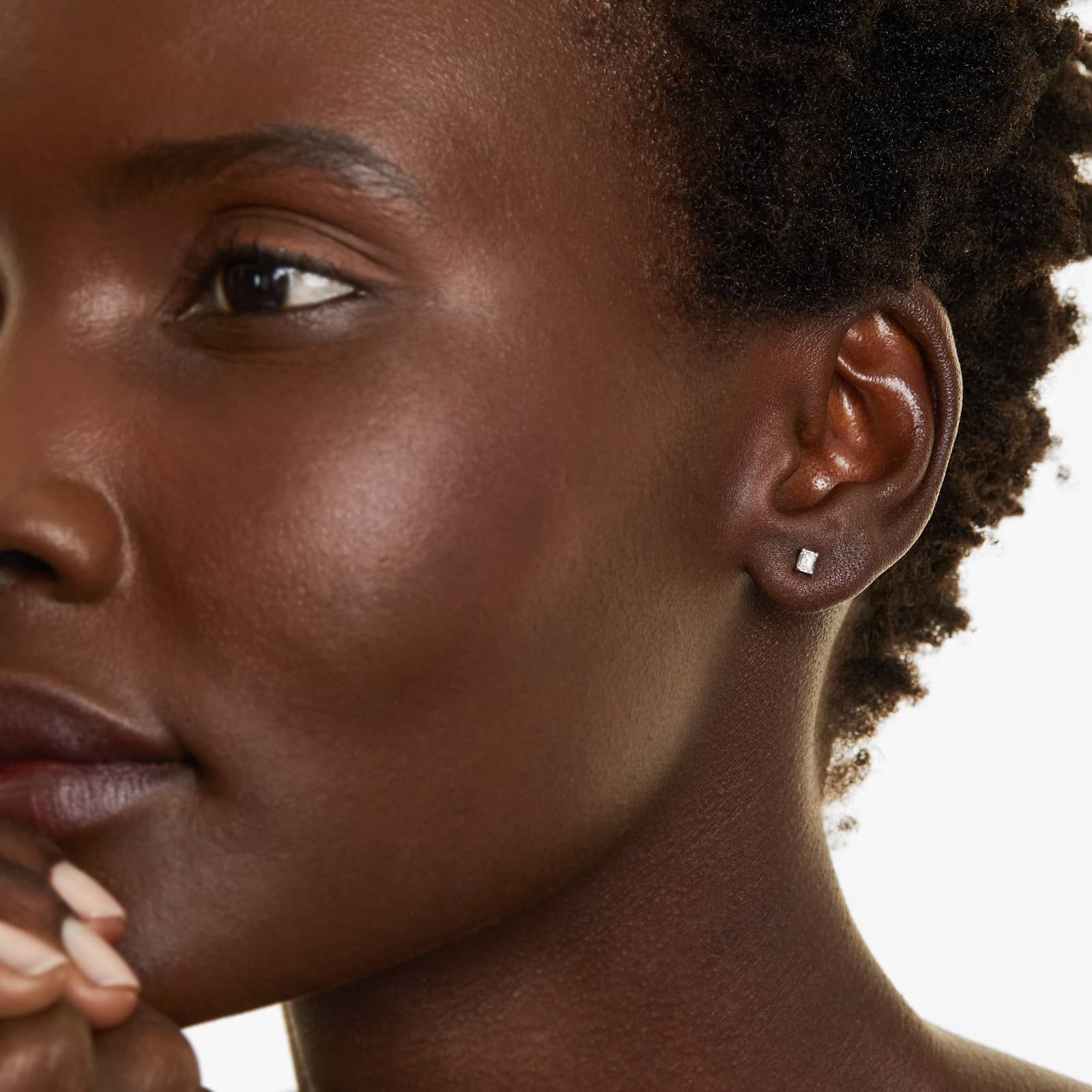 Unii Jewels Solitaire Stud