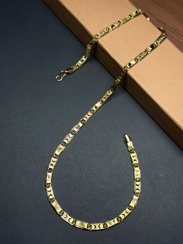 Graceful Designed Best Quality Brass Material with Micro Gold Plated Nawabi Chain for Men