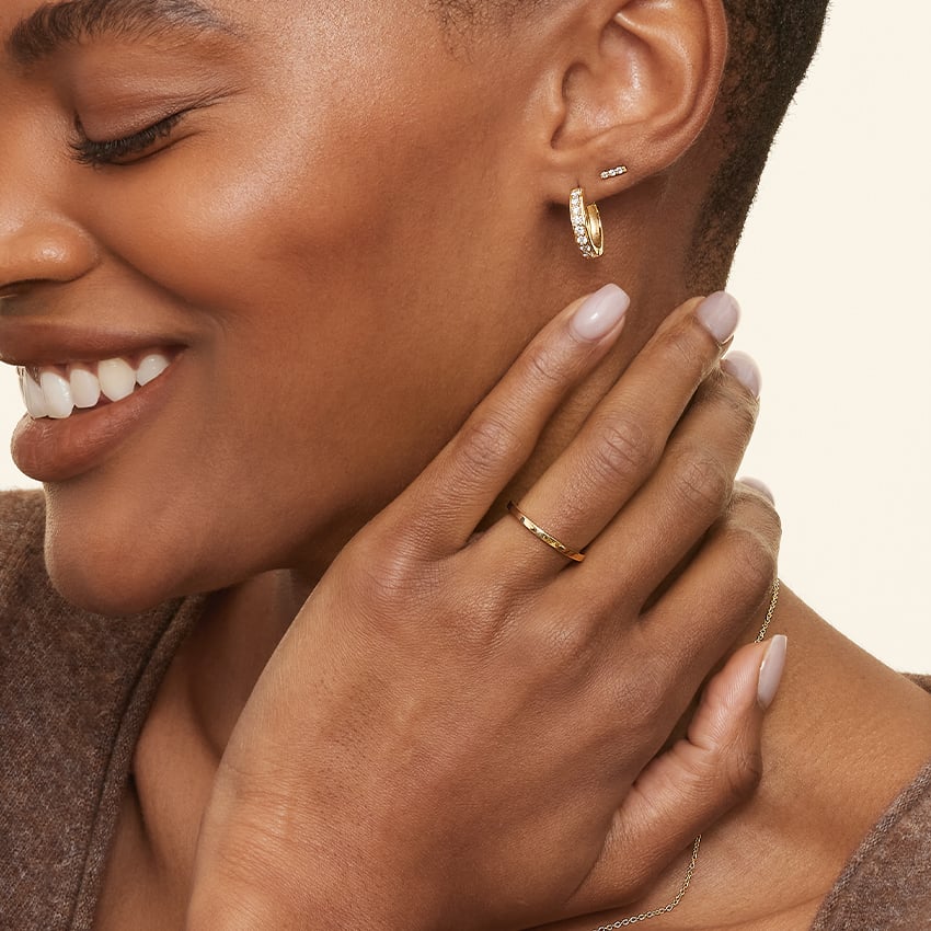 Round Lab Grown Diamond Huggie Earring, EF Color, VS Clarity - IGI Certificate