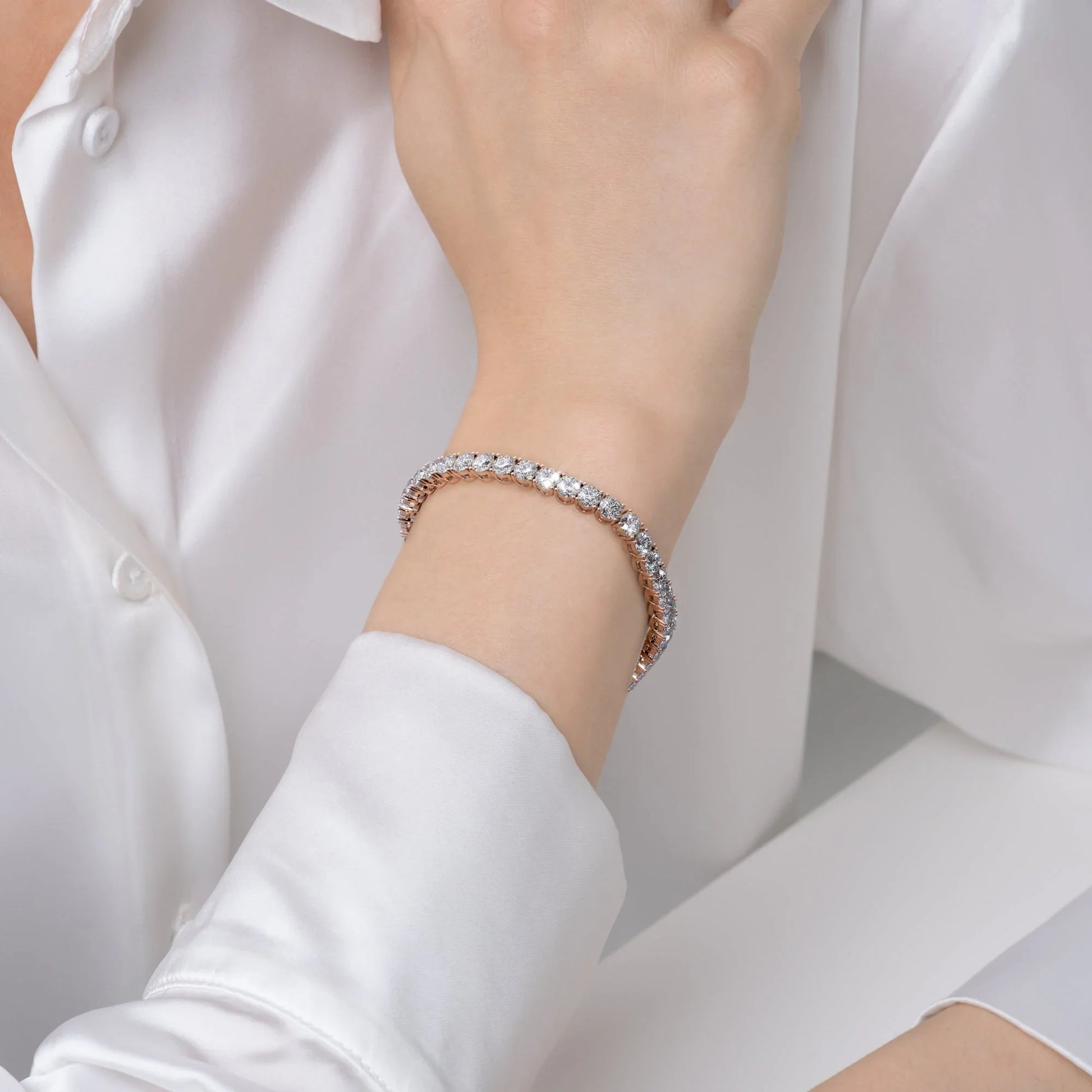 Round Lab Grown Diamond Tennis Bracelet, EF Color, VS Clarity, IGI Certificate