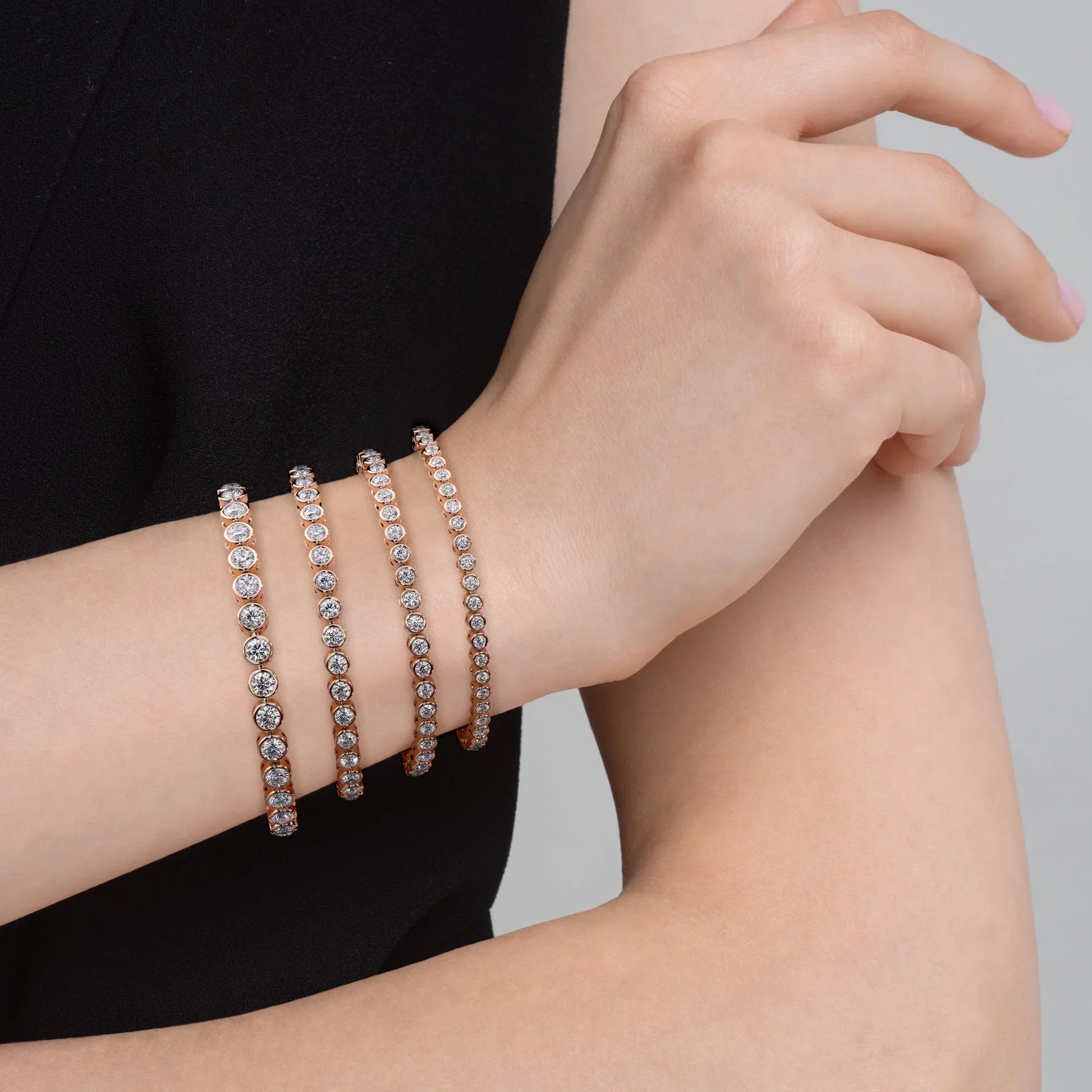 Round Lab Grown Diamond Bezel Tennis Bracelet,EF Color, VS Clarity, IGI Certificate