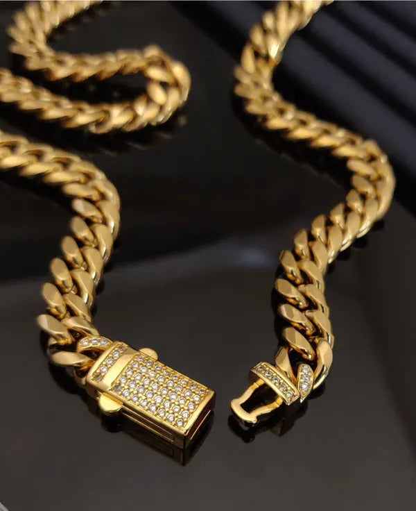 Claasical Men’s Fashion cuban Design Gold Pleted Hiphop Anti Tarnish & Waterproof Chain For Men & Boys