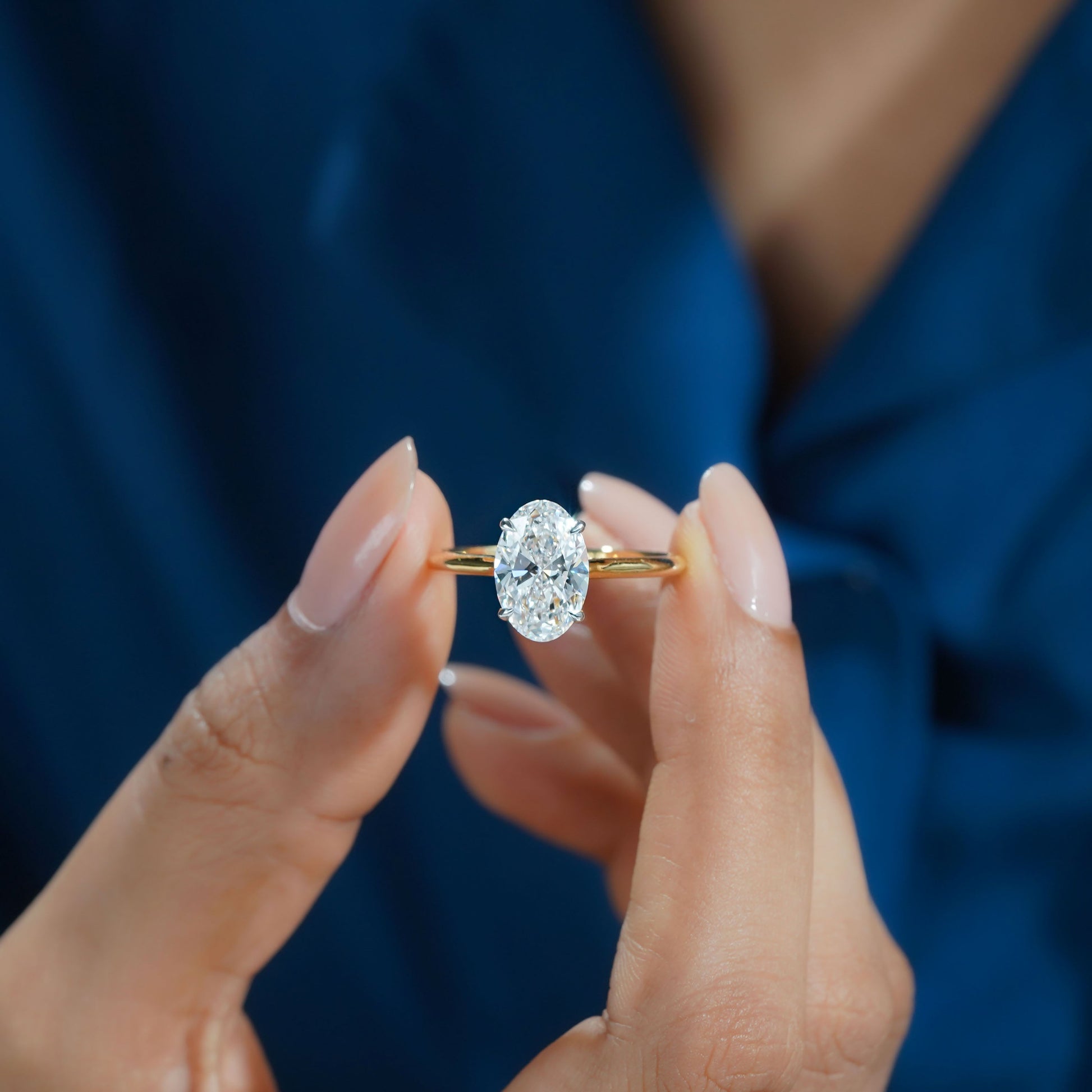 Oval Cut 2.00ct Lab Grown Diamond Solitaire | Two-Tone Gold Engagement Ring | VVS-VS Clarity | IGI Certified | D-E-F Color