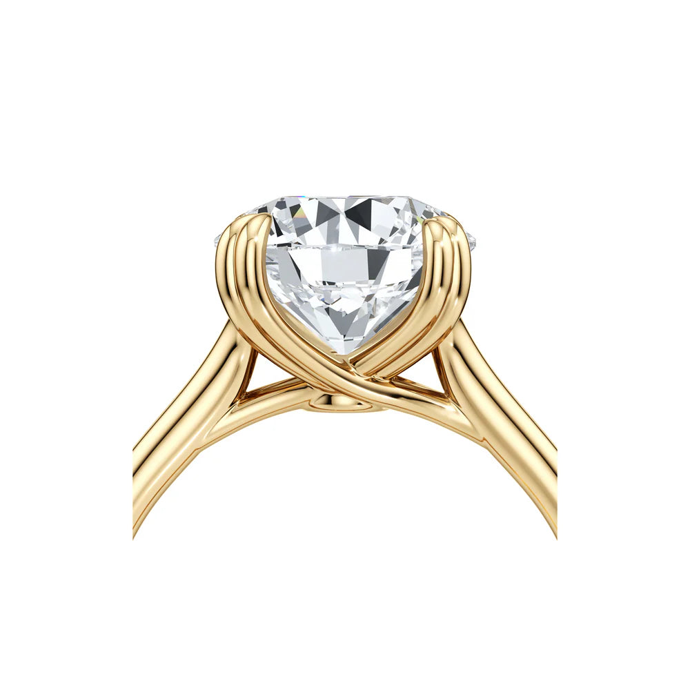 Common :: IGI certified 2ct round diamond solitaire ring in gold detailed shot