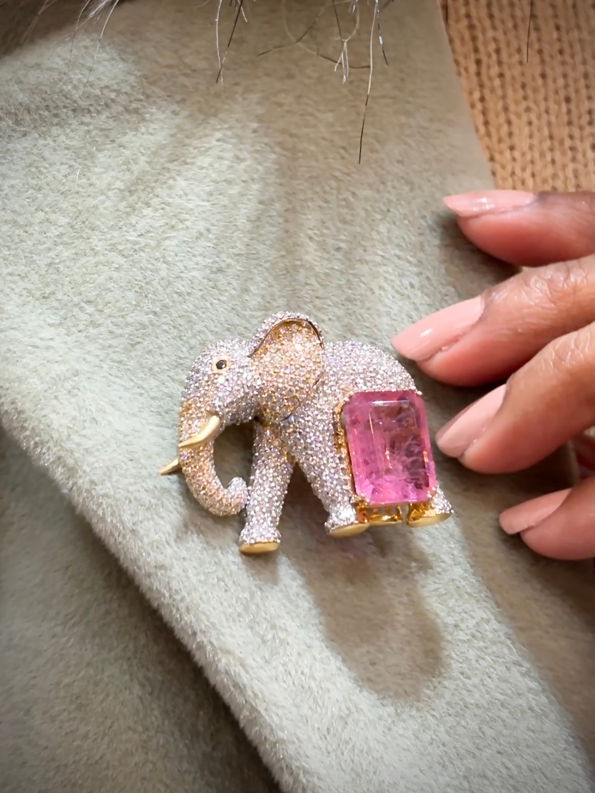 Ganesh Royal Lab Grown Diamond Brooch | IGI Certified EF VVS-VS | 9KT Yellow Gold Luxury Statement Pin