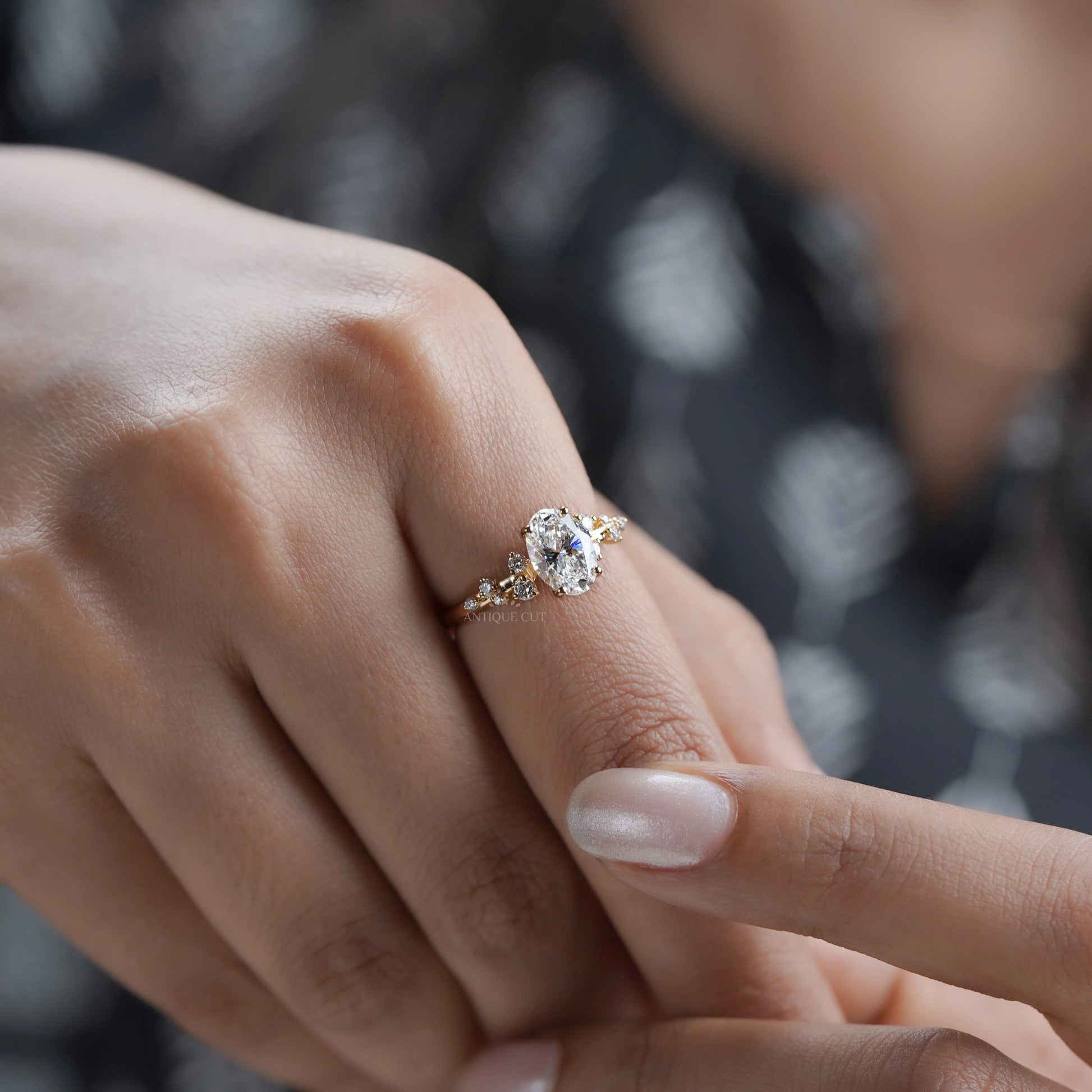 Oval 1.50tcw Lab Diamond Cluster Ring | Yellow Gold | Unique Side Design | IGI Certified