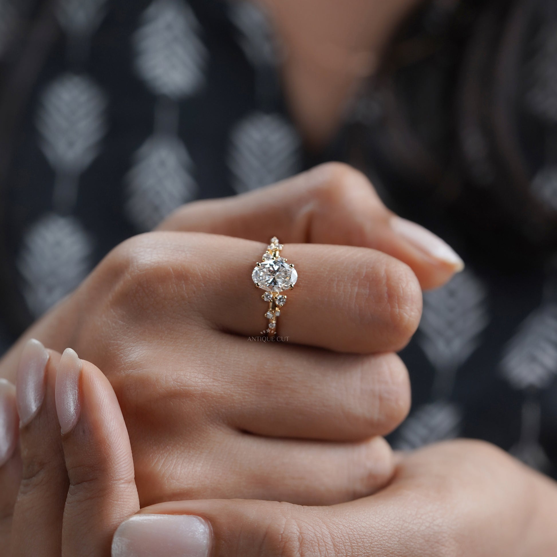 Oval 1.50tcw Lab Diamond Cluster Ring | Yellow Gold | Unique Side Design | IGI Certified