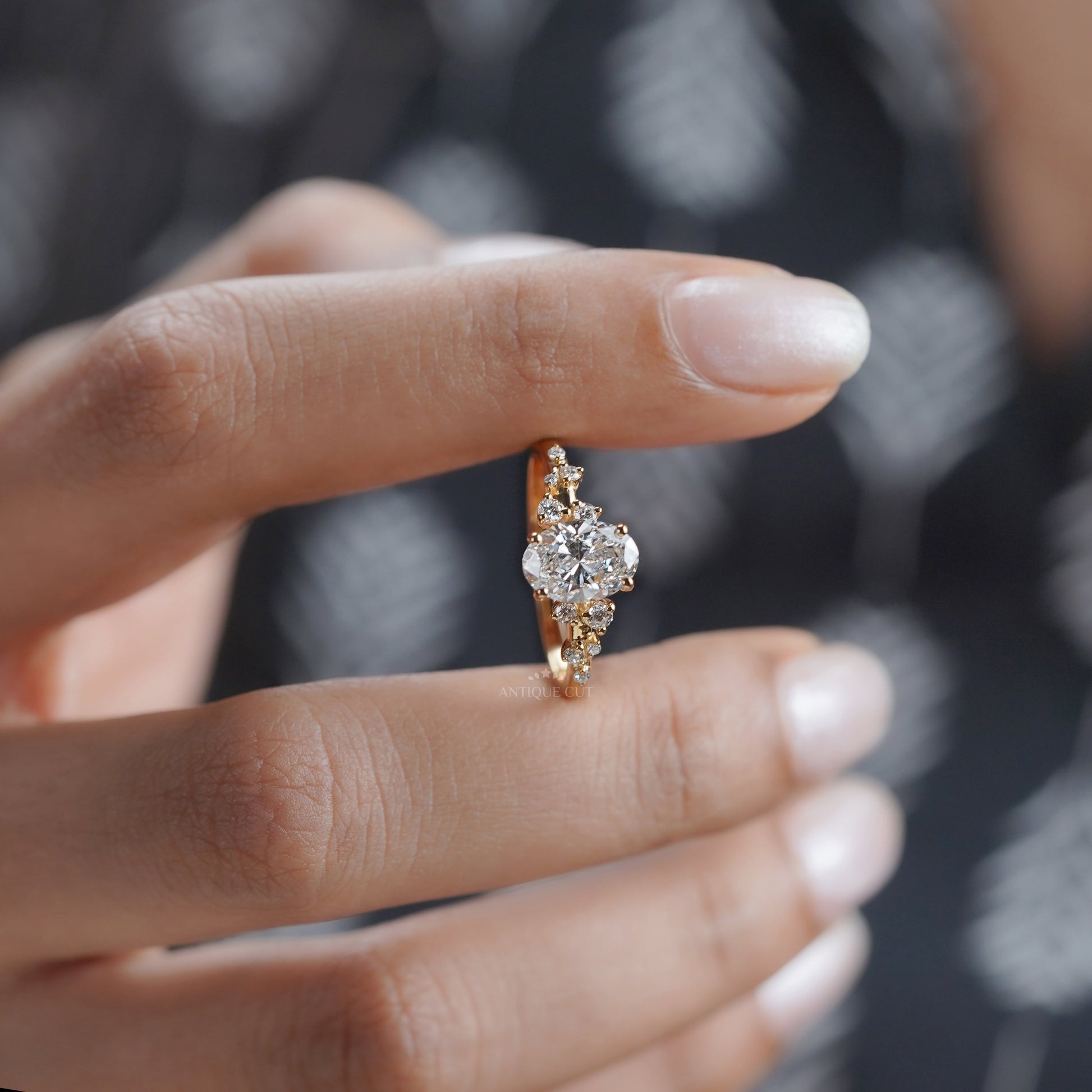 Oval 1.50tcw Lab Diamond Cluster Ring | Yellow Gold | Unique Side Design | IGI Certified