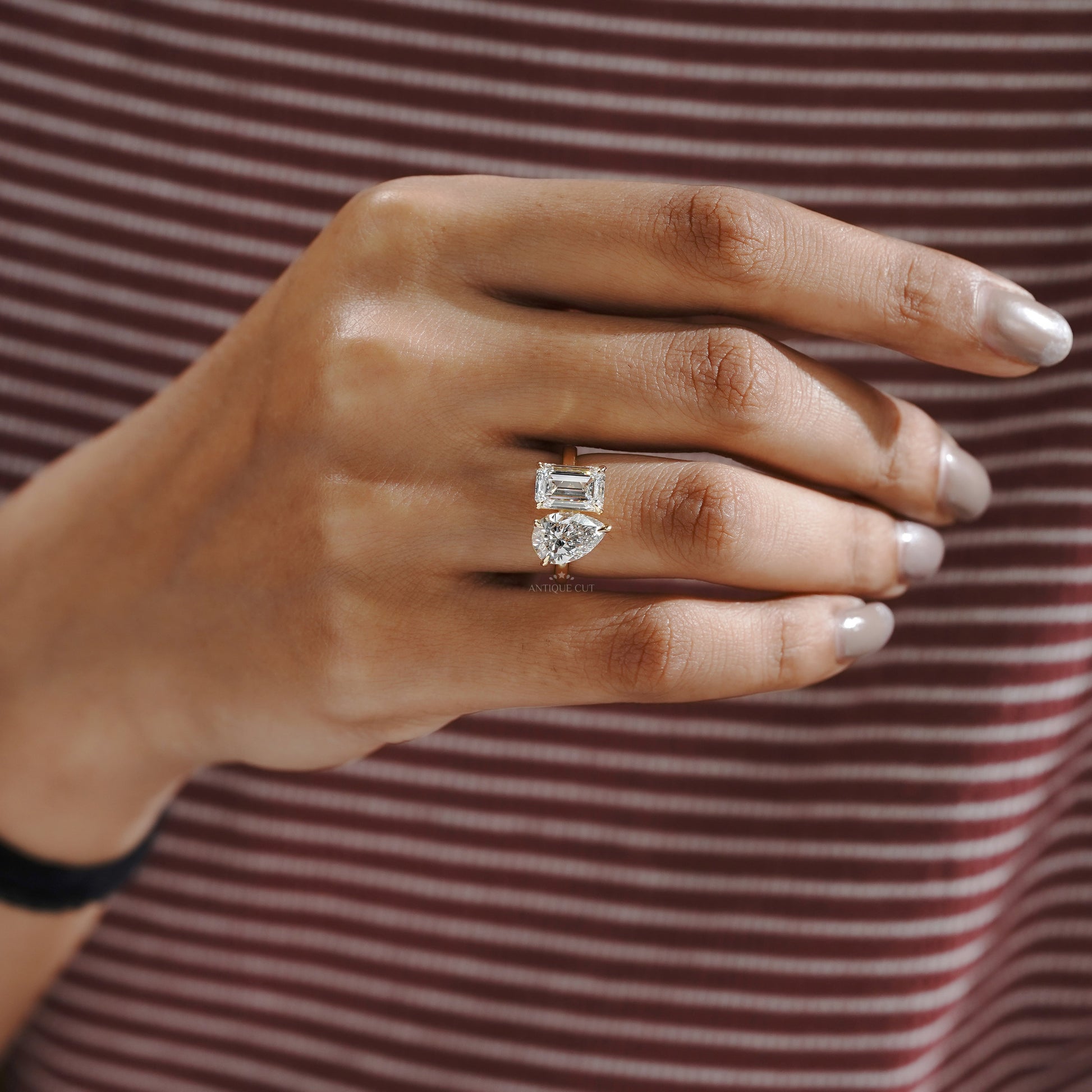 Emerald & Pear 4.00tcw Lab Grown Diamond Toi et Moi Engagement Ring | Yellow Gold | IGI Certified