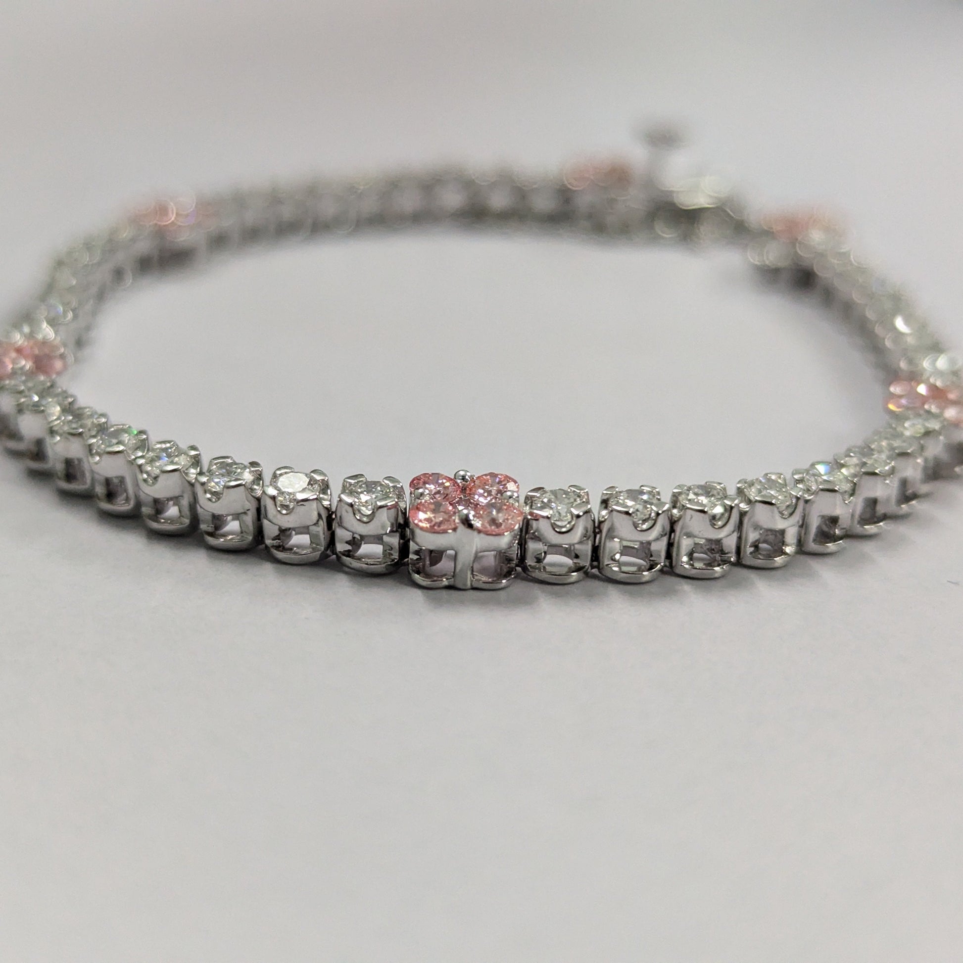 10.00tcw Pink And White Lab Diamond Tennis Bracelet | DEF VVS–VS | IGI Certified