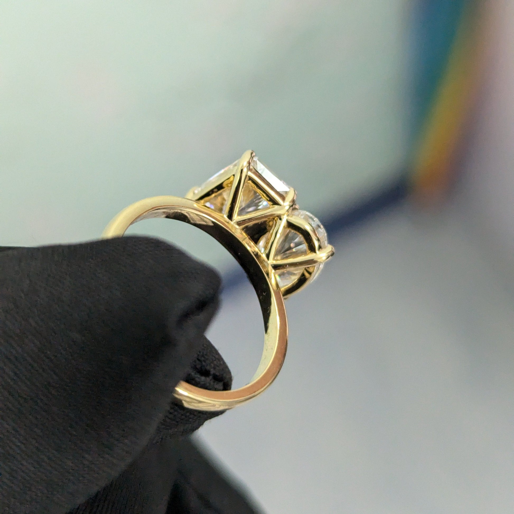 Emerald And Oval 4.00tcw Toi et Moi Lab Diamond Ring | IGI Certified | 10k 14k 18k Gold