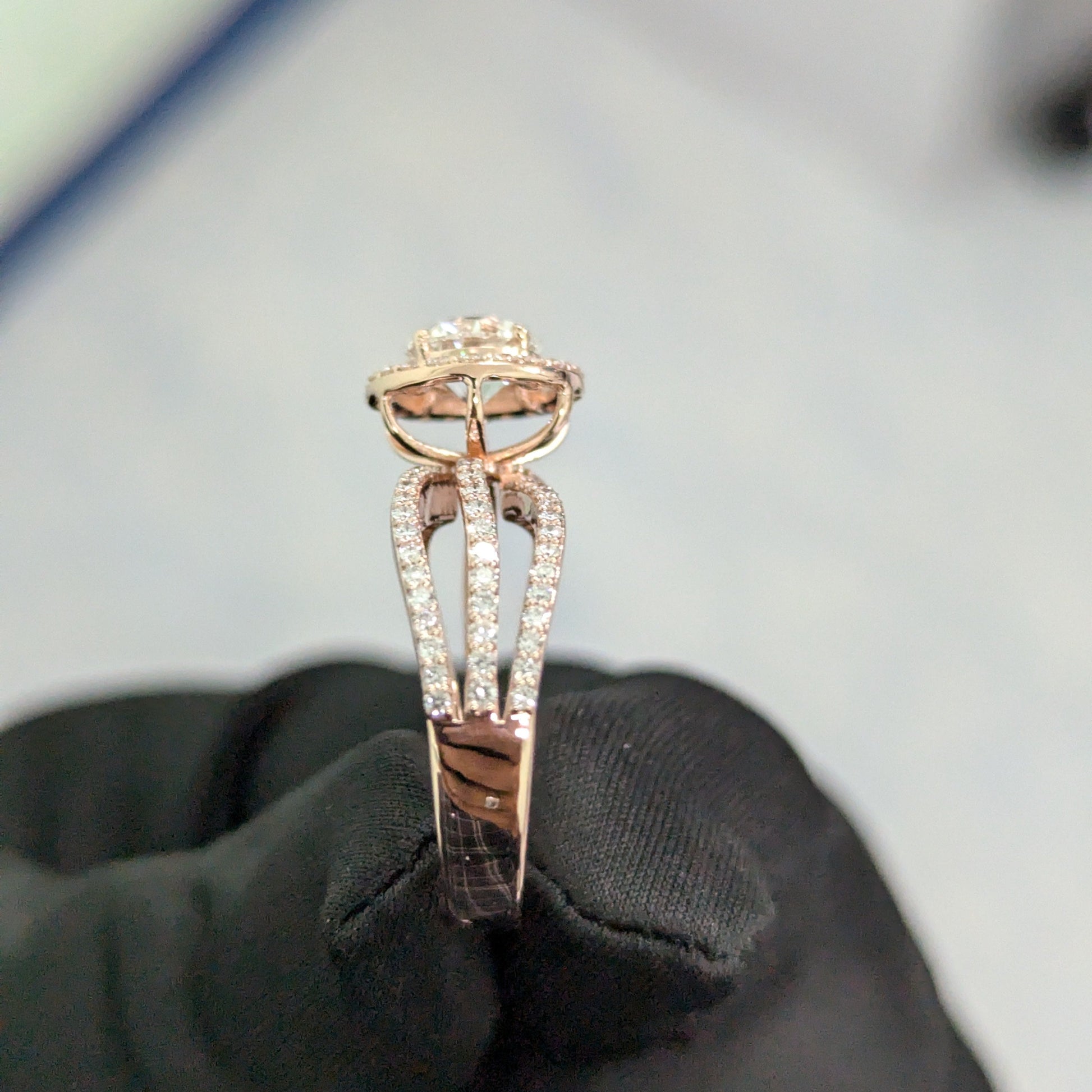 Round 1.80tcw Lab Diamond Halo Split Shank Ring | IGI Certified DEF VVS–VS | Rose Gold