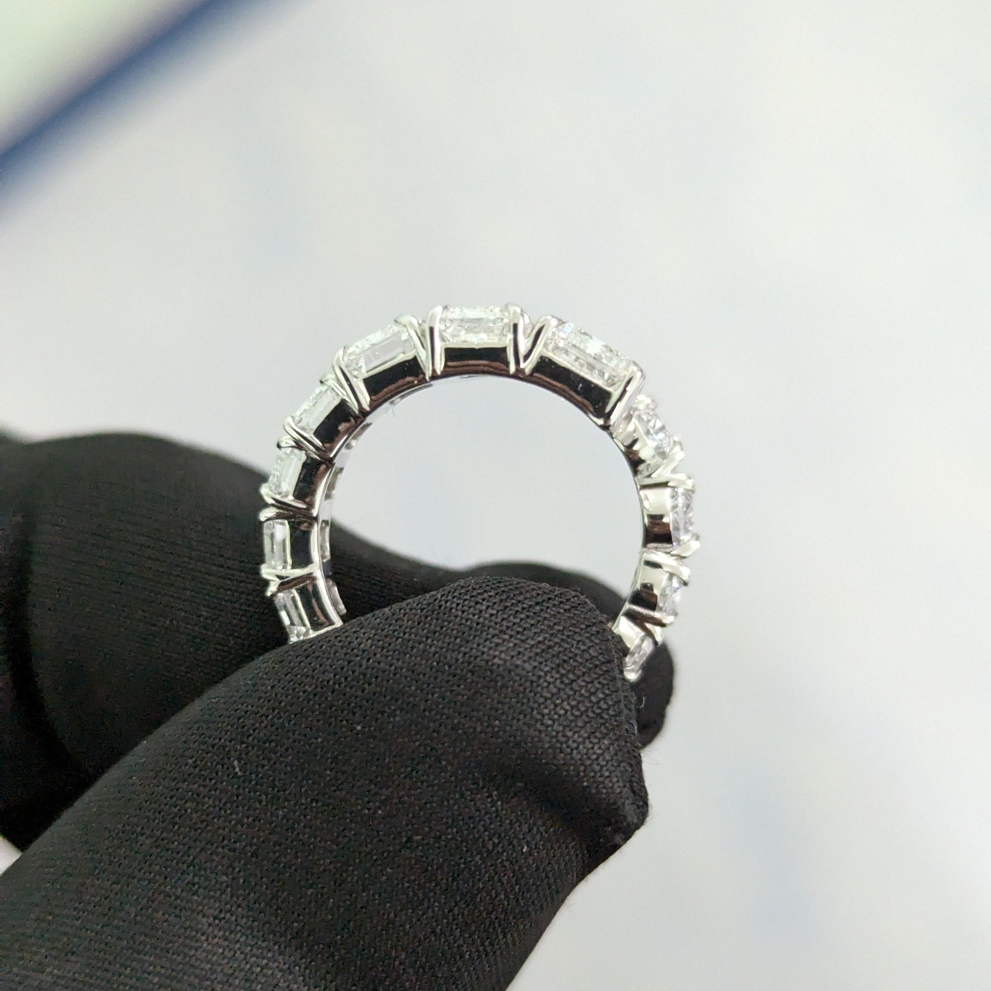 8.50tcw Oval And Emerald Lab Grown Diamond Bypass Ring | IGI Certified | D-E-F Color VVS-VS Clarity