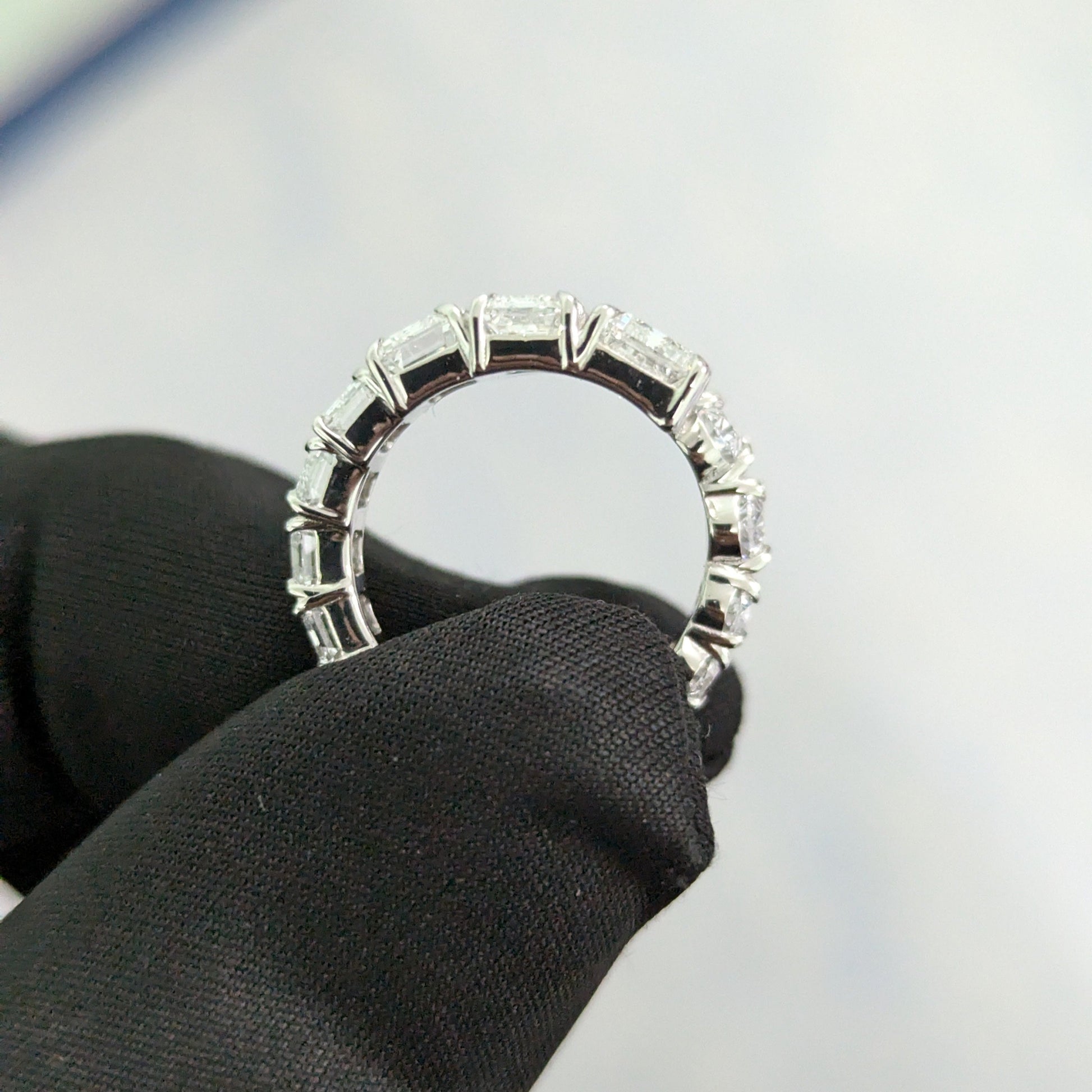 8.50tcw Oval And Emerald Lab Grown Diamond Bypass Ring | IGI Certified | D-E-F Color VVS-VS Clarity