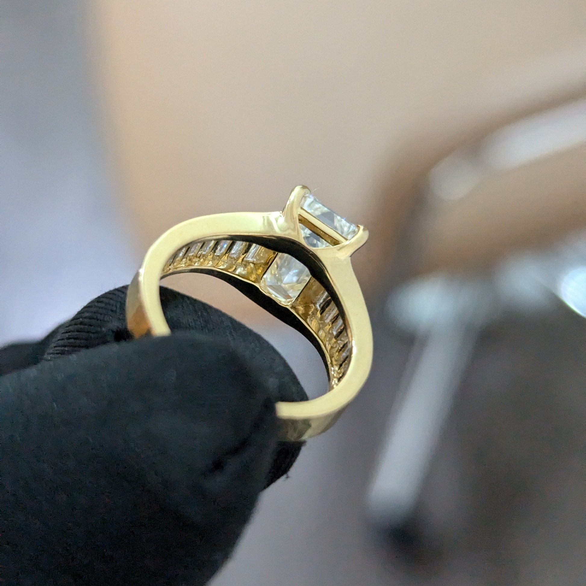 Emerald 3.65tcw Lab Diamond Ring with Baguette Sides | IGI Certified | D-E-F | VVS–VS | 10k–18k Gold