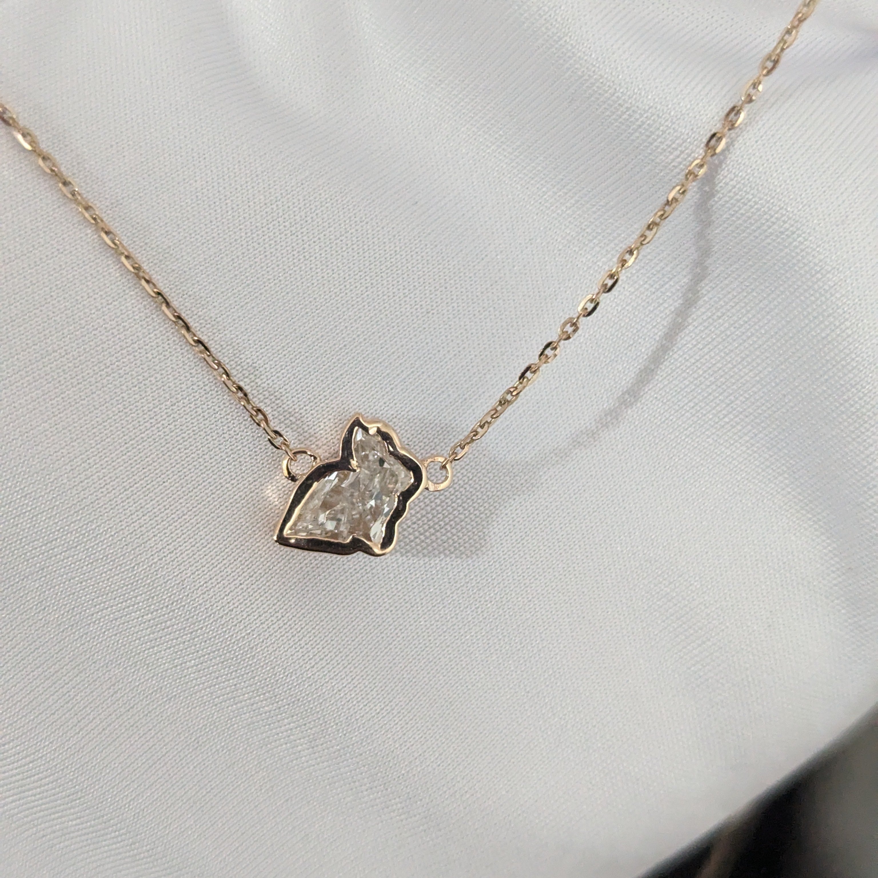 Rabbit Shape 1.00ct Lab Grown Diamond Unique Cut Pendant, EF Color, VS Clarity - IGI Certified Pendant