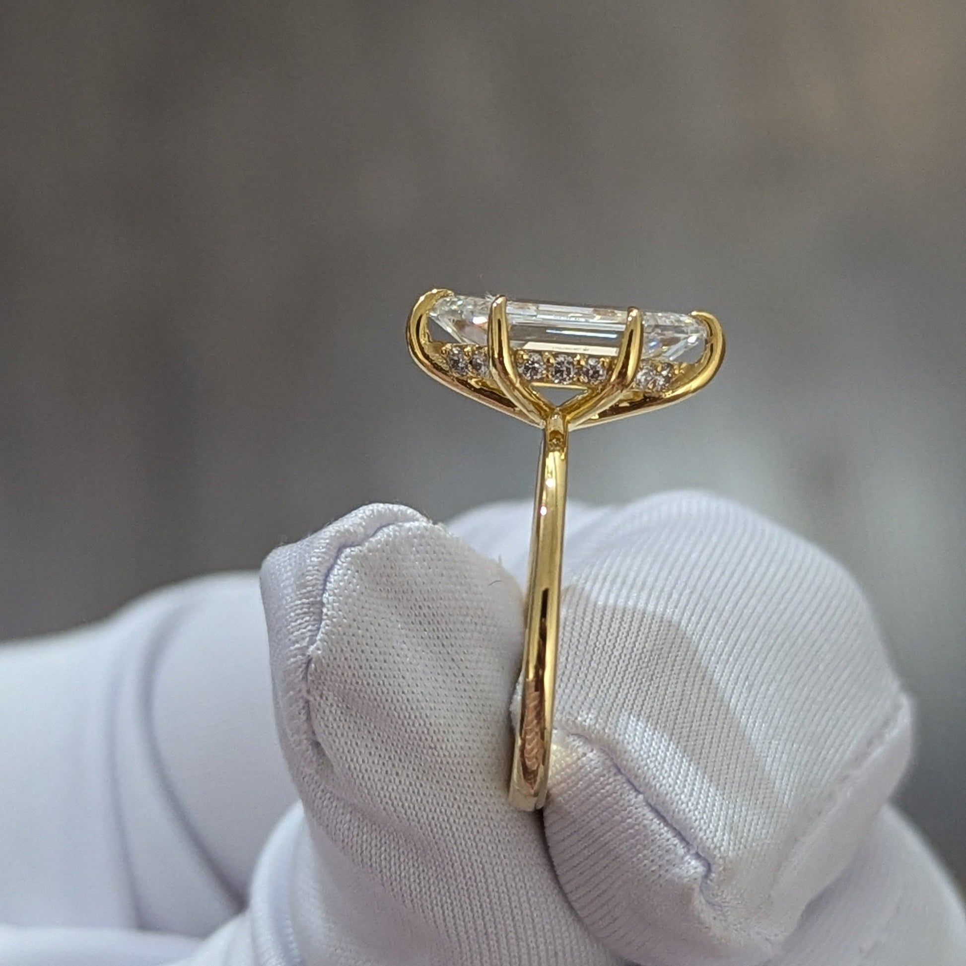 1.10tcw Hexagon Lab Diamond Engagement Ring | Hidden Halo | IGI Certified | Ethical Gold | DEF VVS